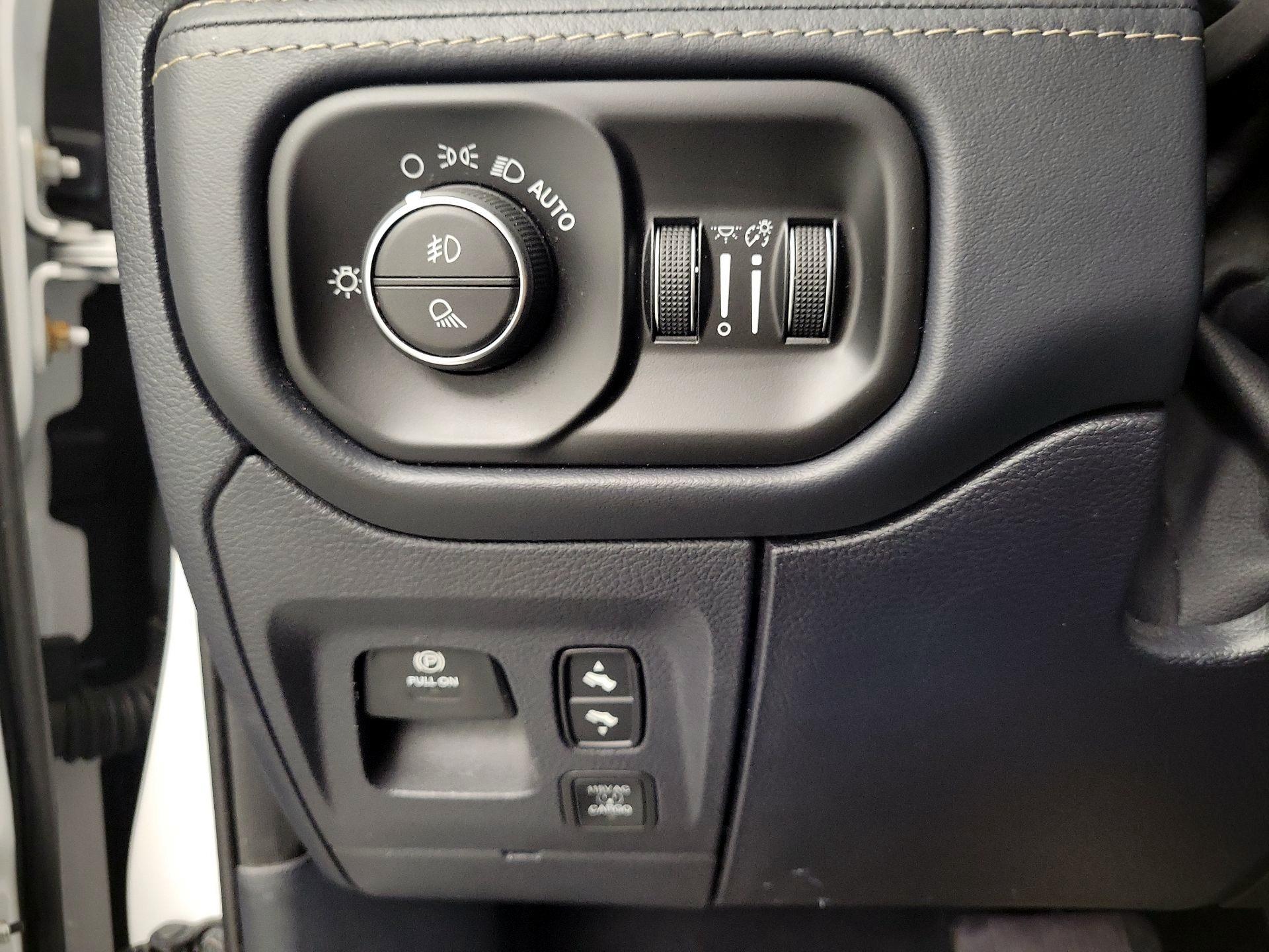 Thumbnail: 2020 RAM 1500 - 11