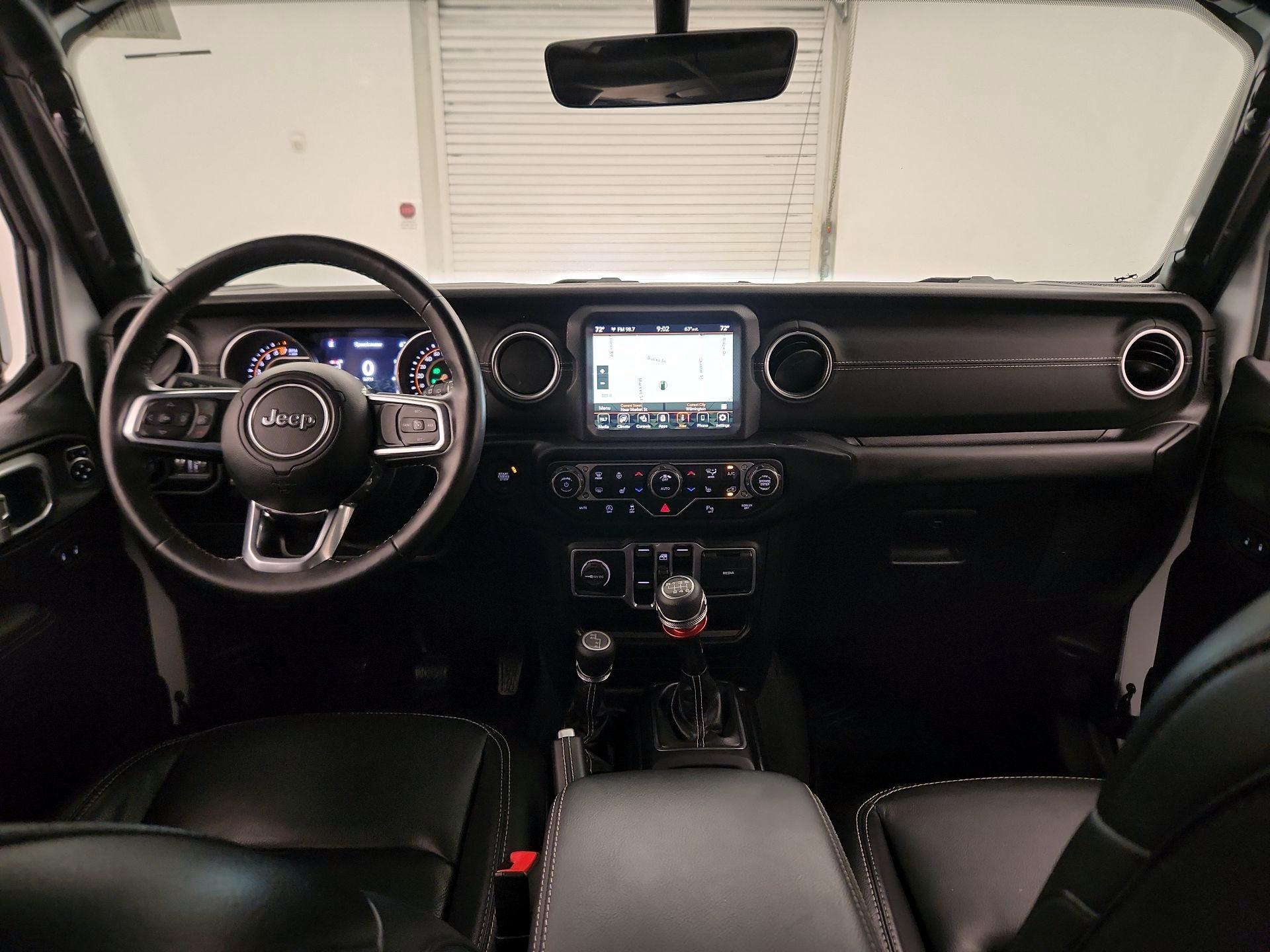 Thumbnail: 2020 Jeep Wrangler - 9