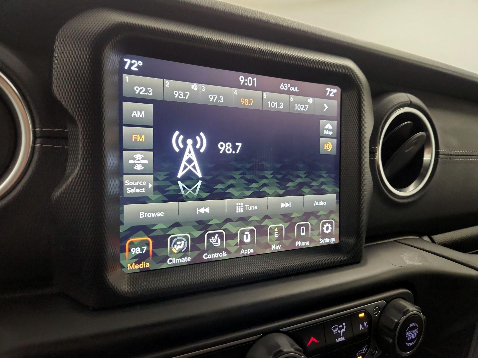 Thumbnail: 2020 Jeep Wrangler - 16