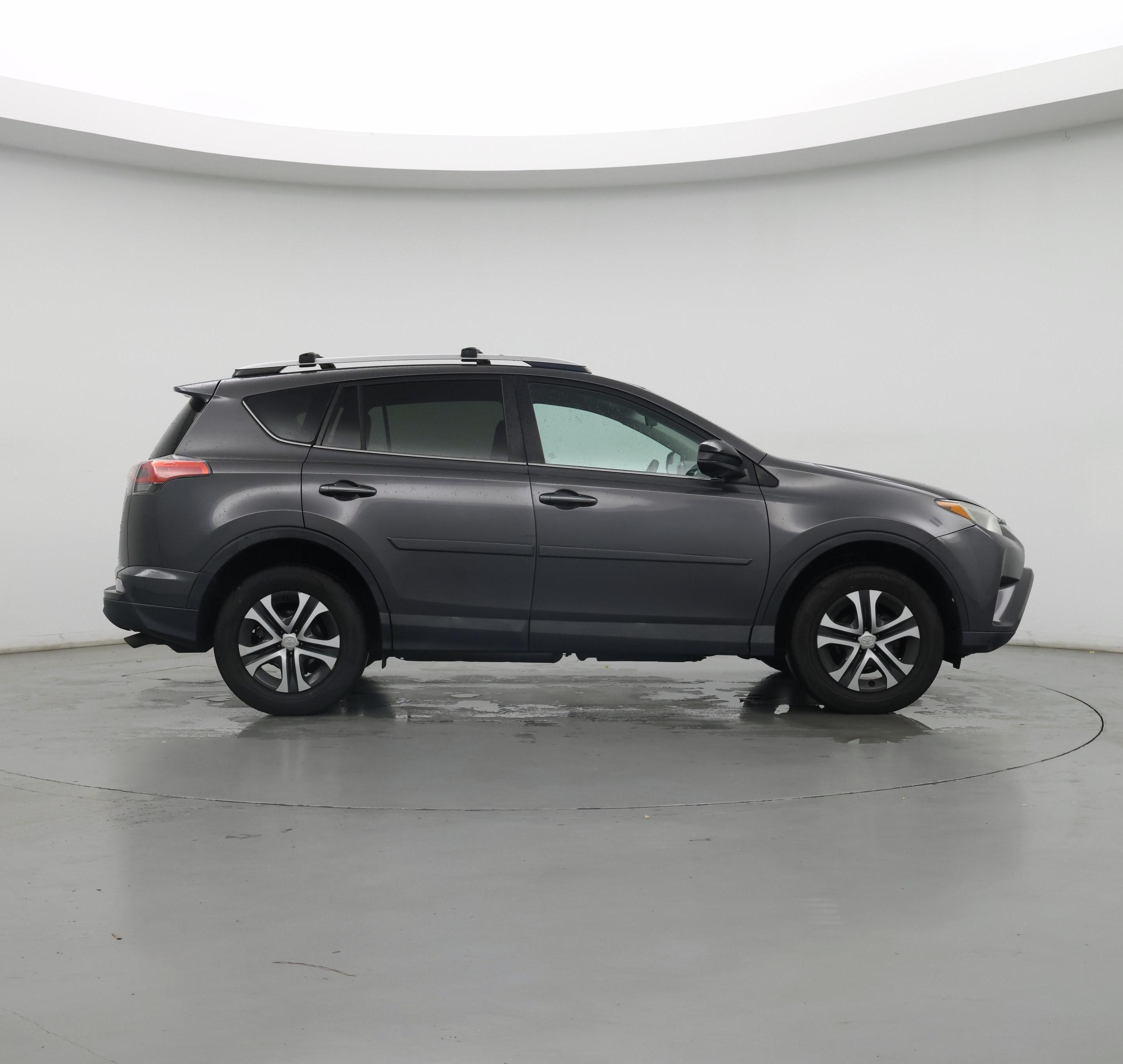 Thumbnail: 2016 Toyota RAV4 - 7