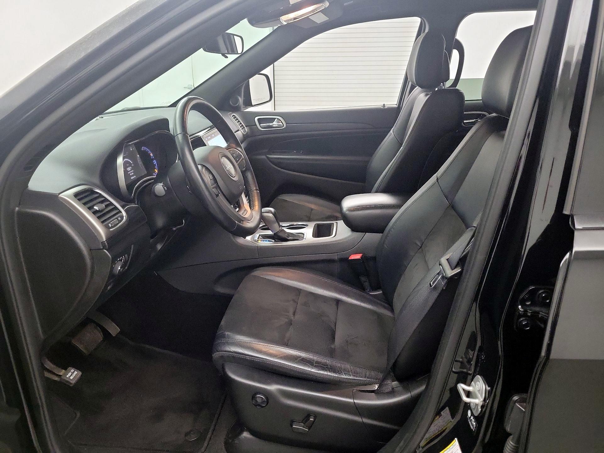 Thumbnail: 2021 Jeep Grand Cherokee - 11