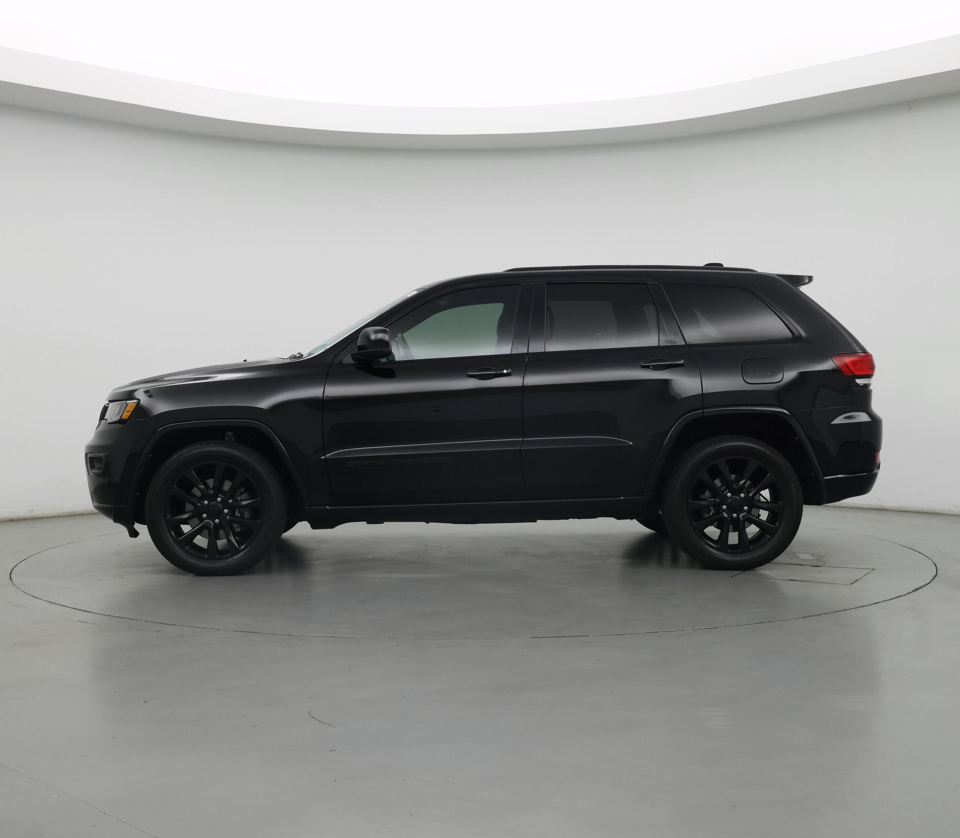 Thumbnail: 2021 Jeep Grand Cherokee - 3
