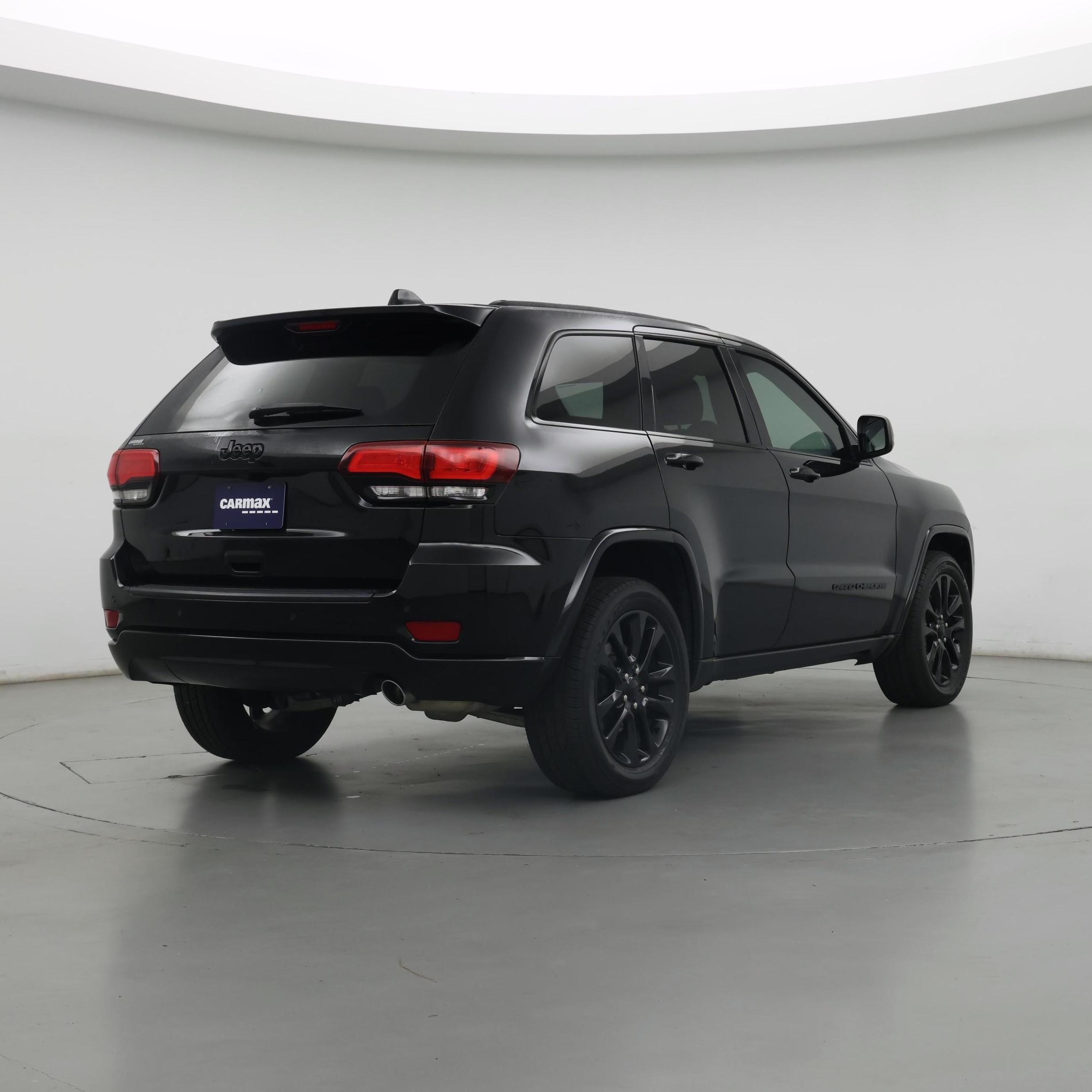 Thumbnail: 2021 Jeep Grand Cherokee - 8