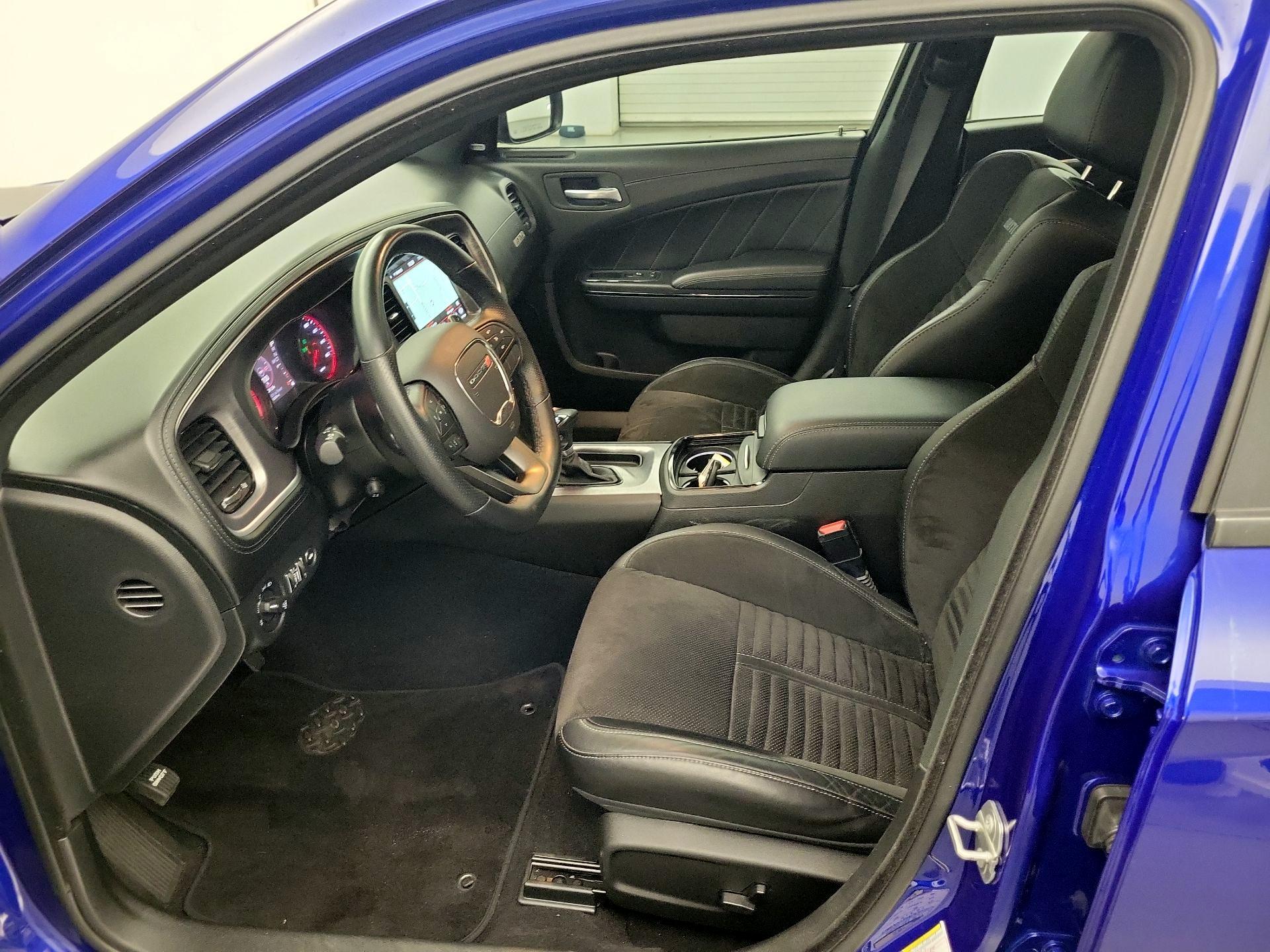 Thumbnail: 2022 Dodge Charger - 11