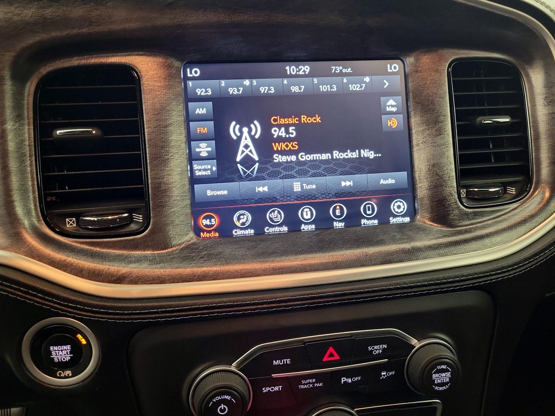 Thumbnail: 2022 Dodge Charger - 16