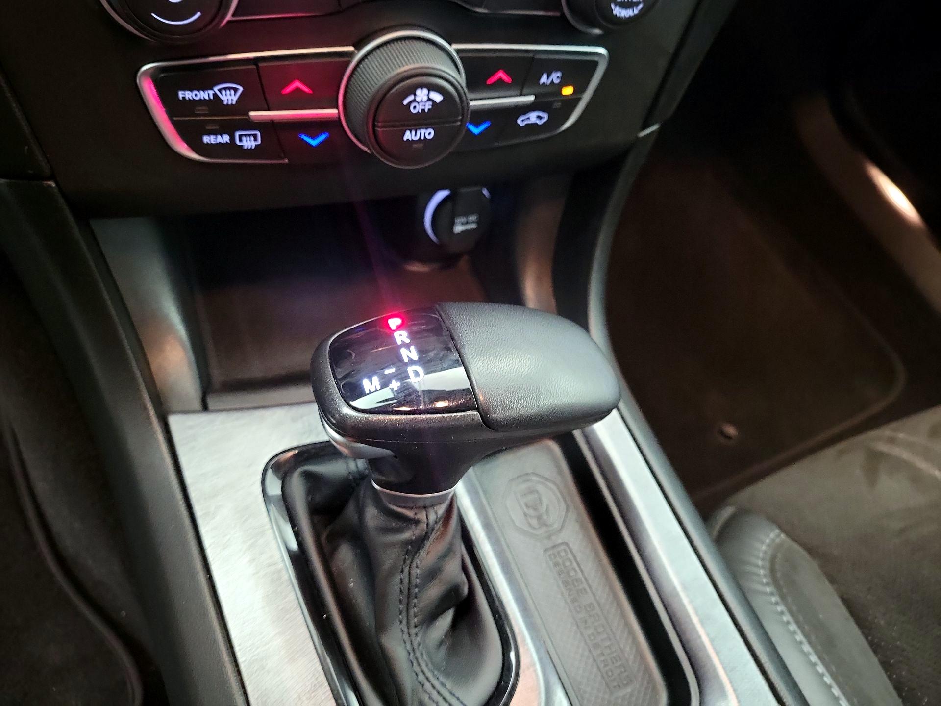 Thumbnail: 2022 Dodge Charger - 18