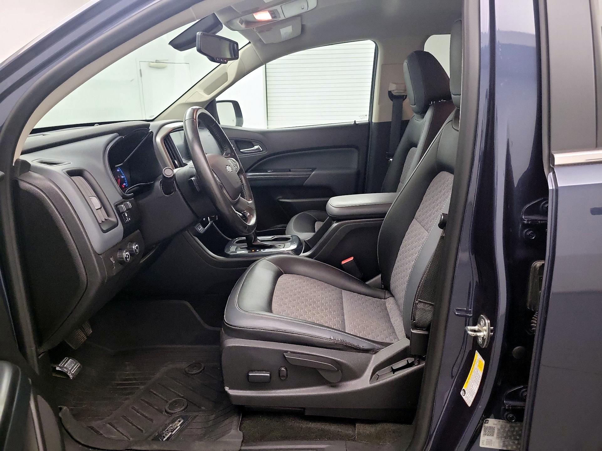 Thumbnail: 2018 Chevrolet Colorado - 11