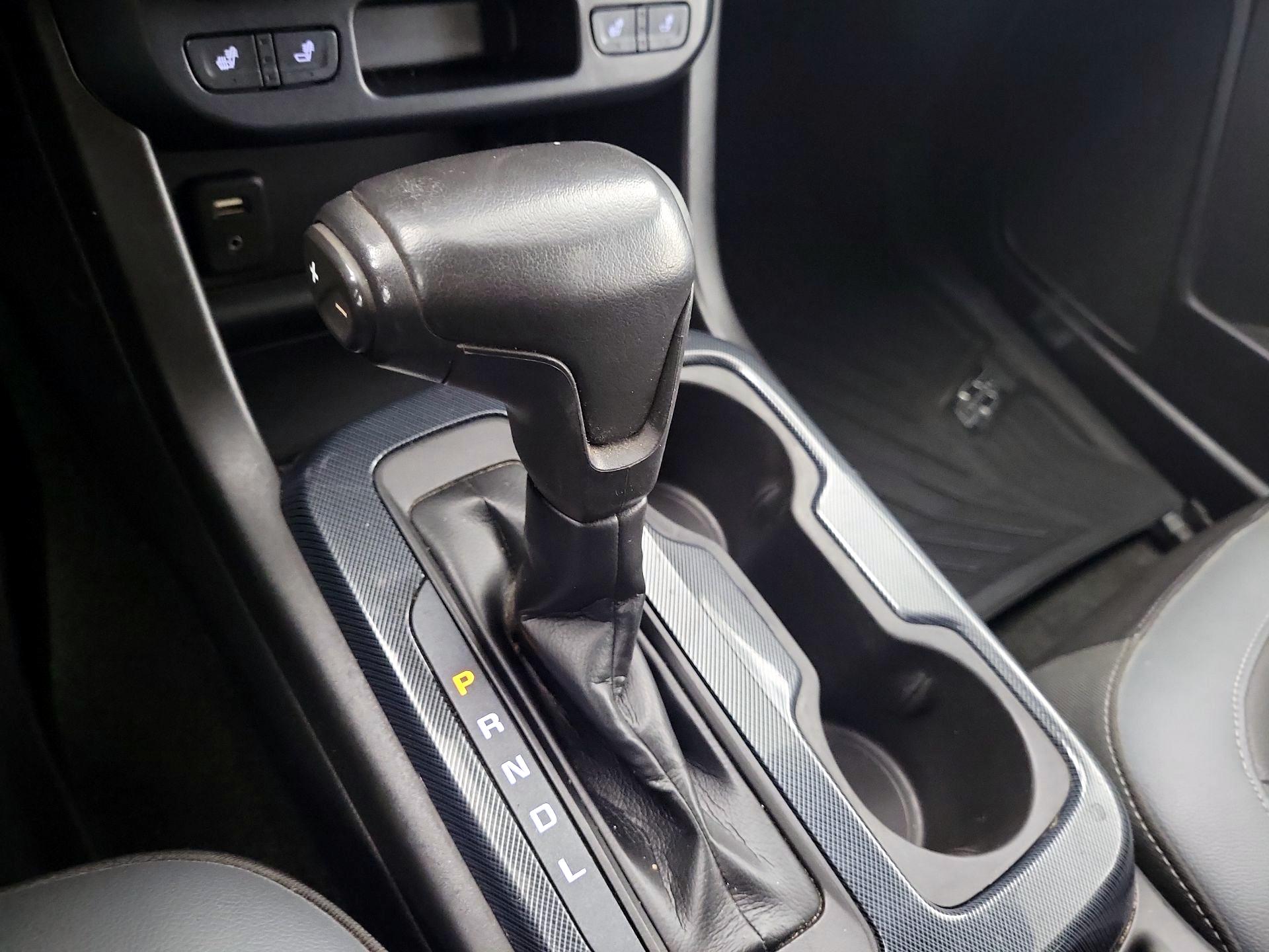 Thumbnail: 2018 Chevrolet Colorado - 18