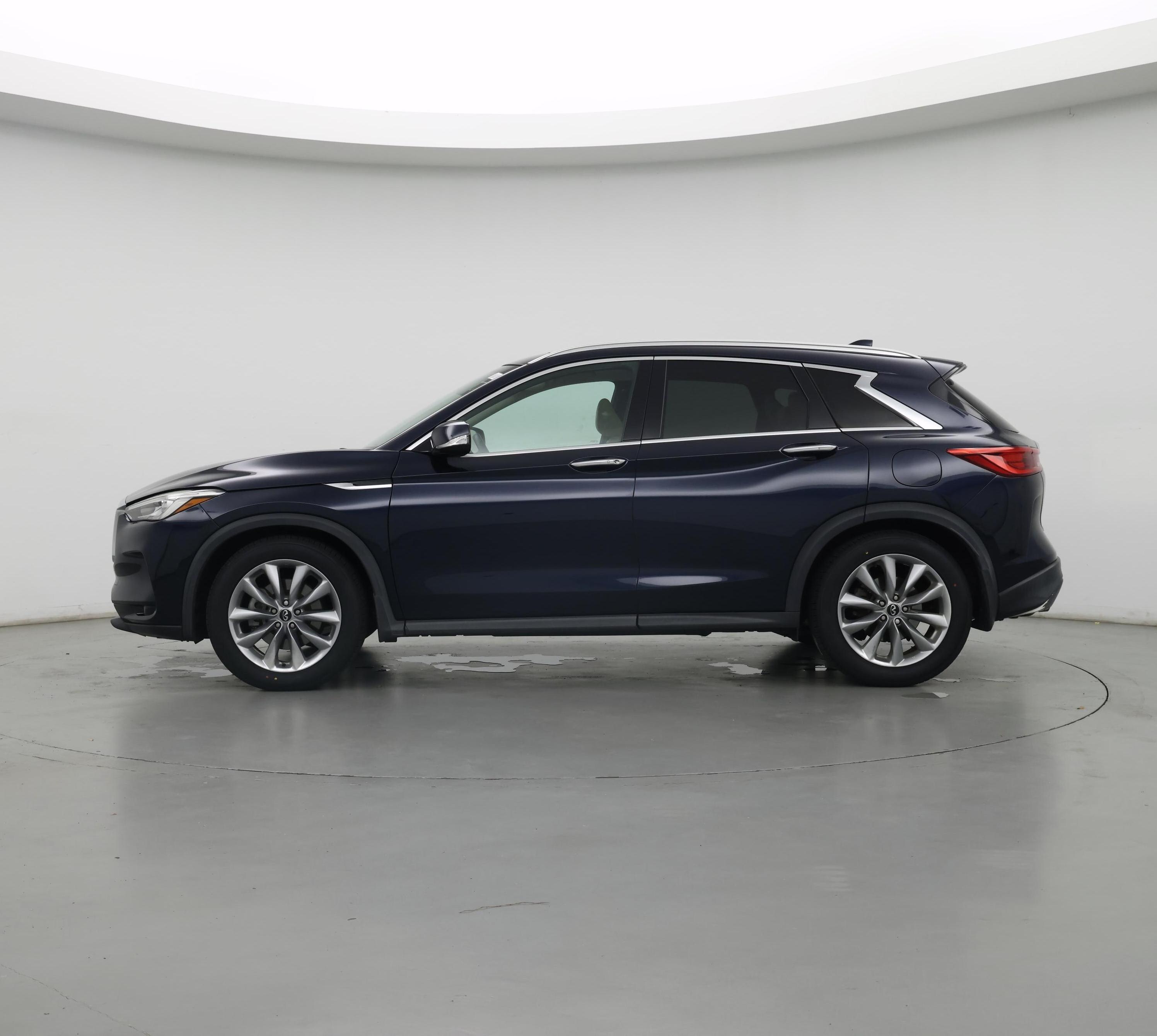 Thumbnail: 2019 INFINITI QX50 - 3