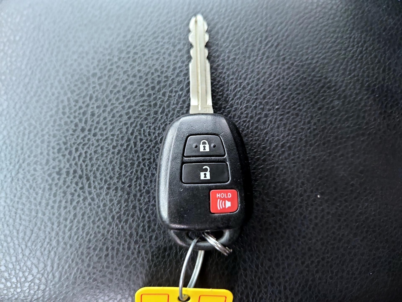 2014 Toyota RAV4 XLE - Photo 21