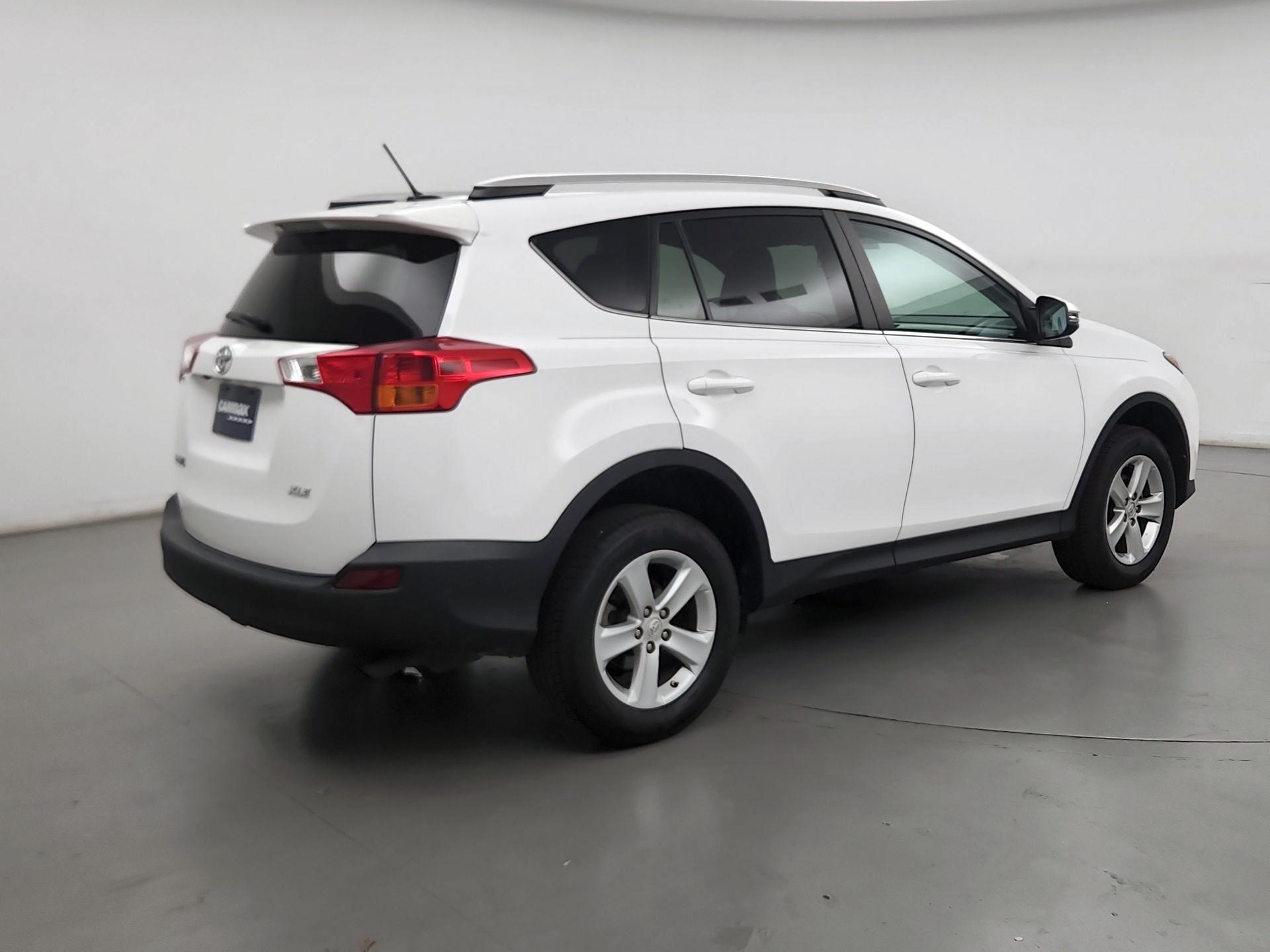 Thumbnail: 2014 Toyota RAV4 - 5