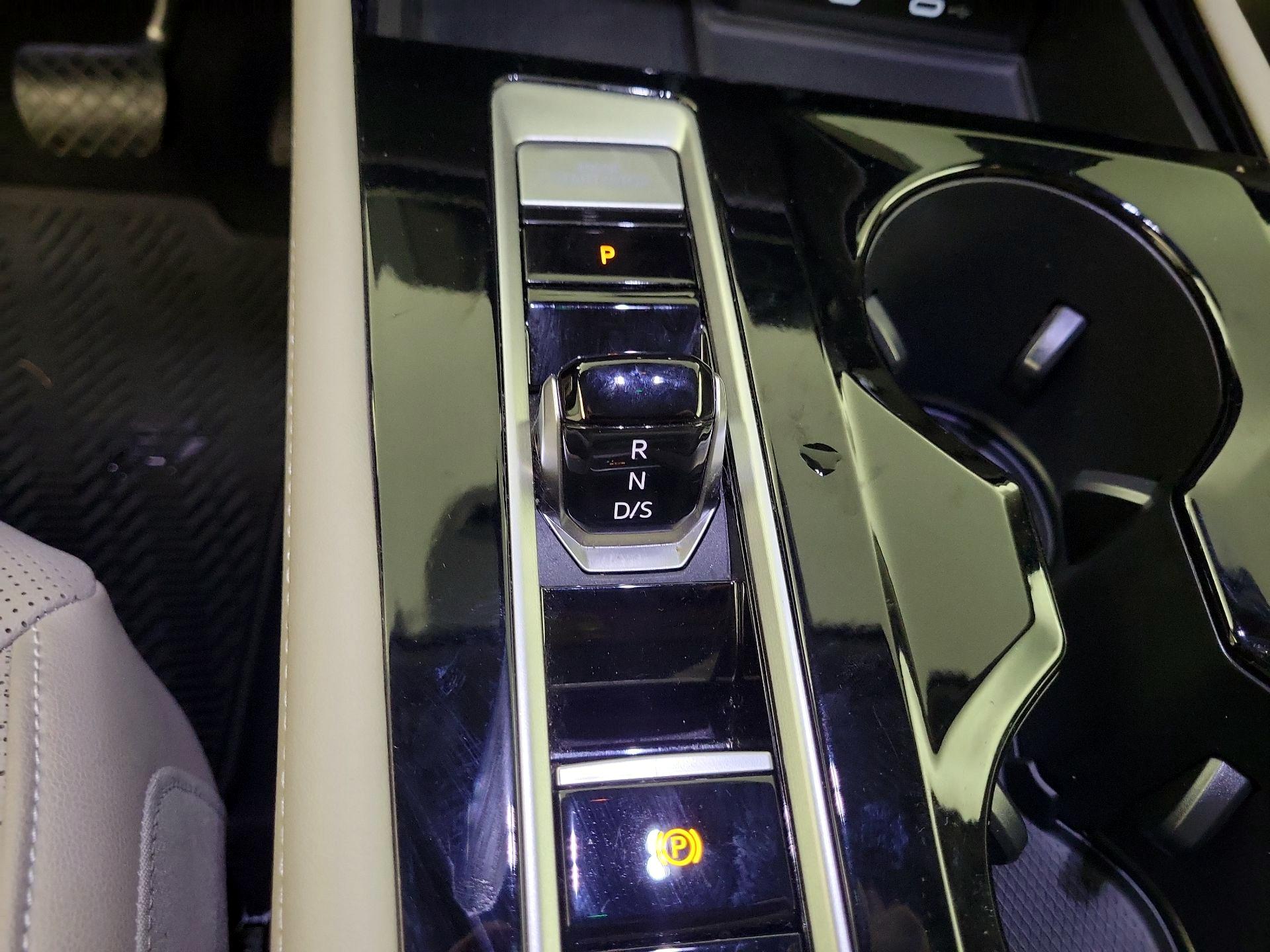 Thumbnail: 2024 Volkswagen Atlas - 15