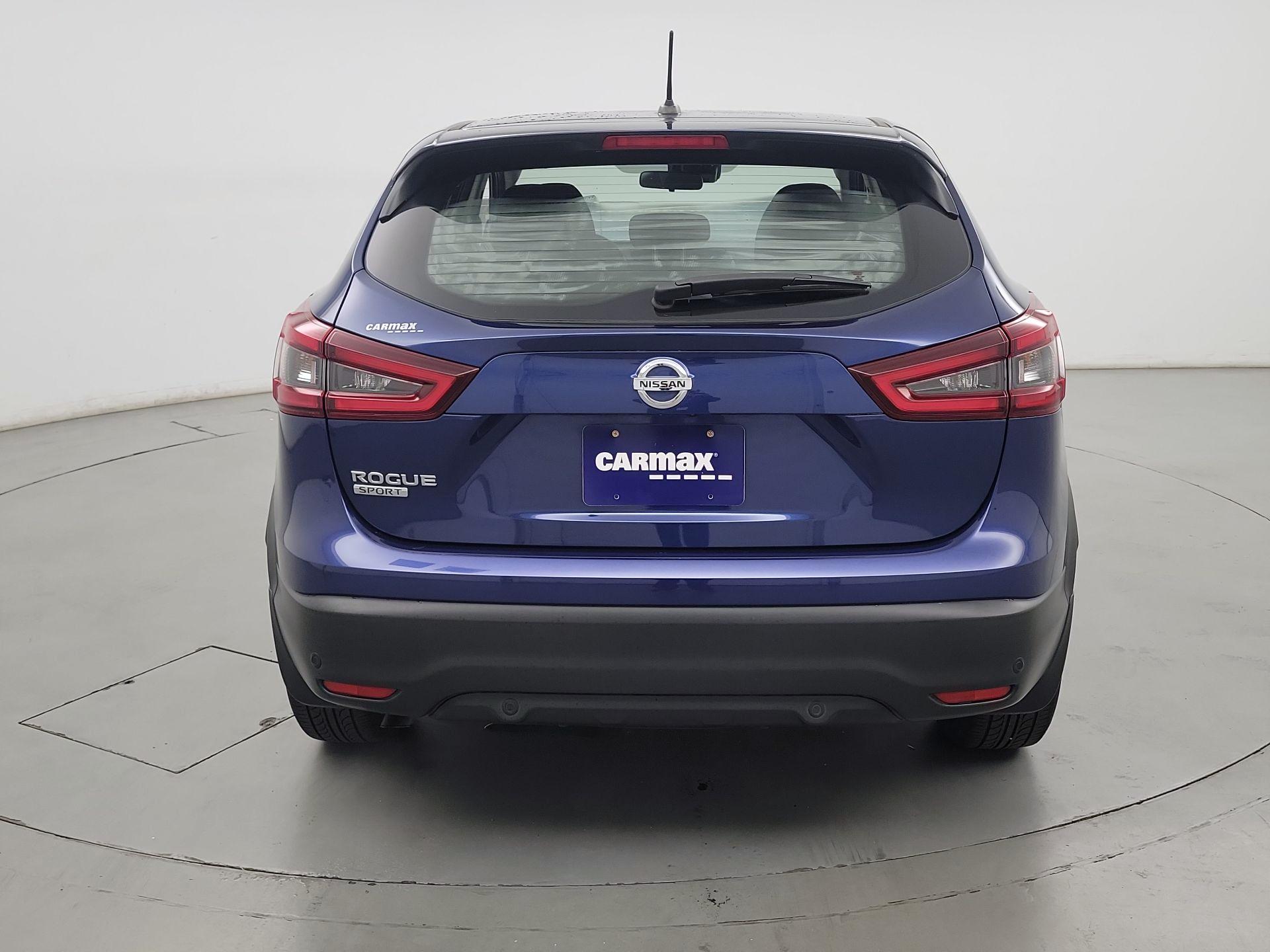 Thumbnail: 2021 Nissan Rogue Sport - 6
