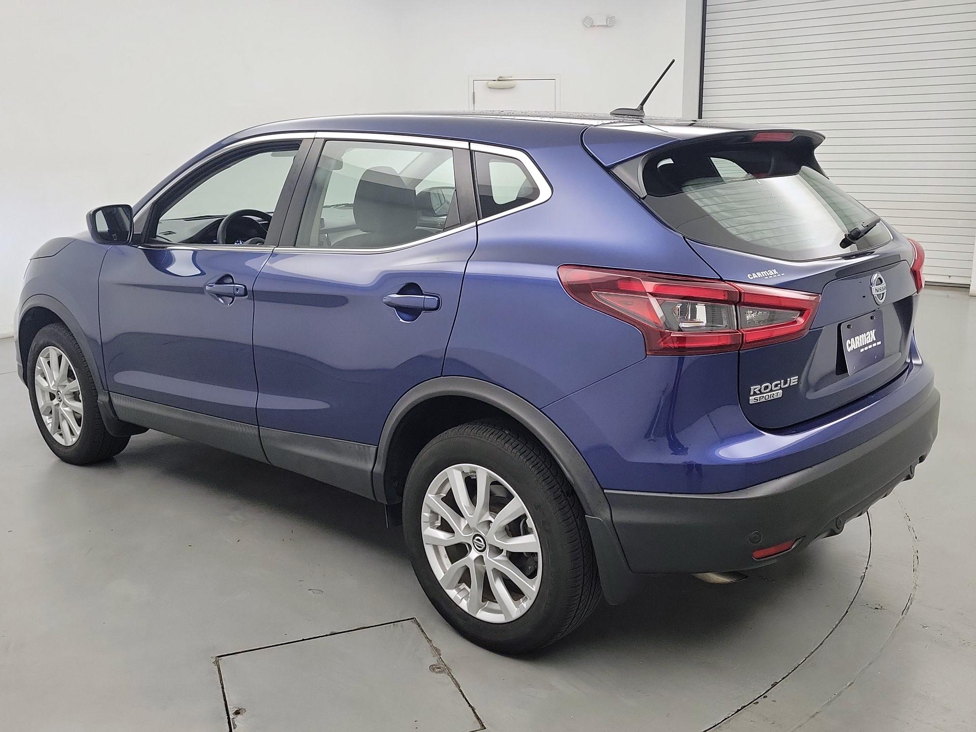 Thumbnail: 2021 Nissan Rogue Sport - 7