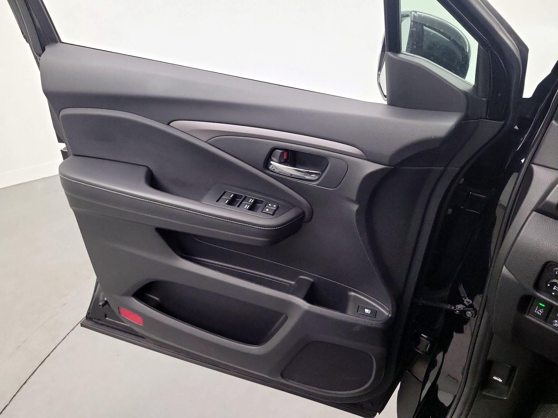 Thumbnail: 2021 Honda Ridgeline - 10
