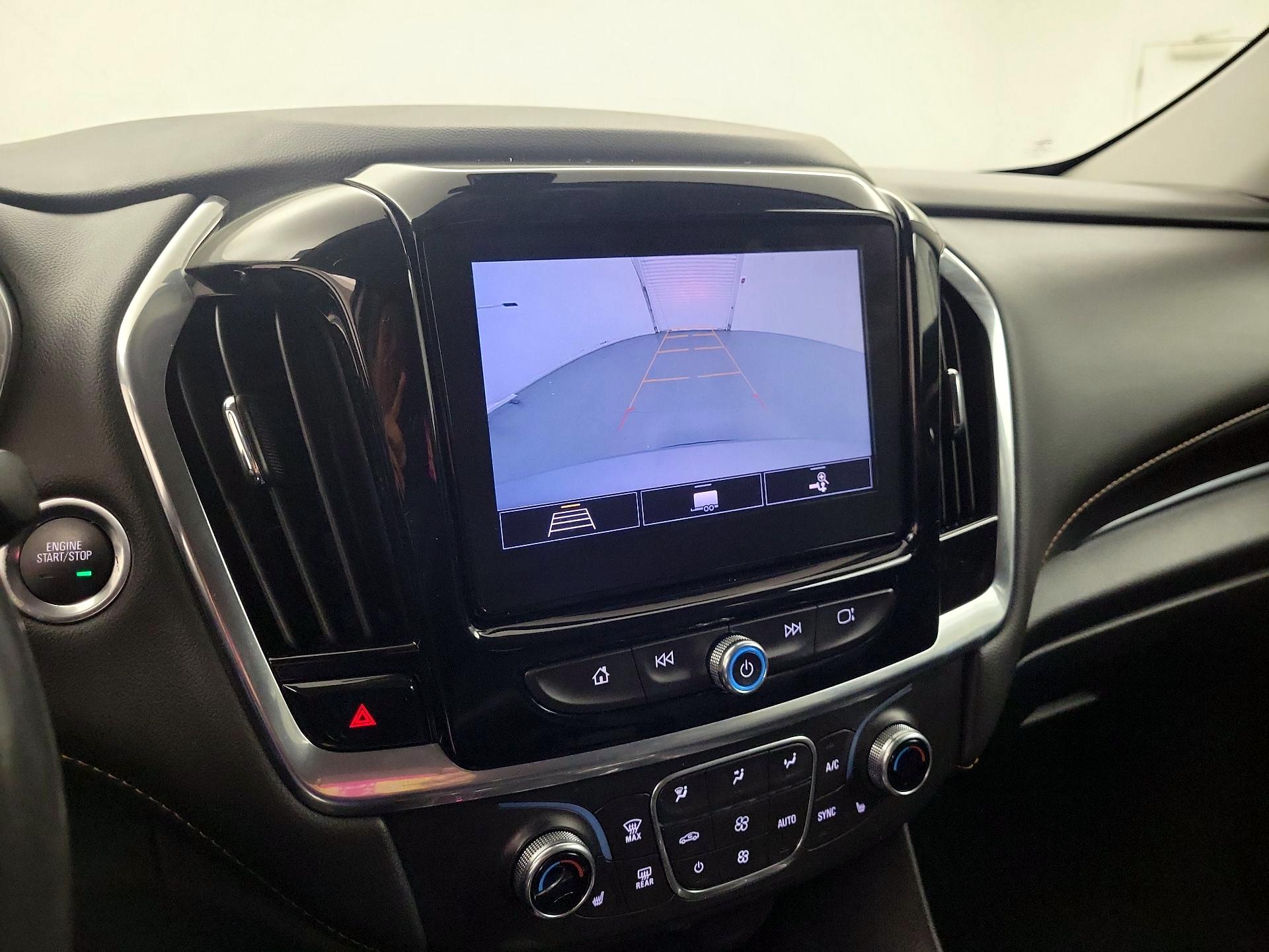 Thumbnail: 2021 Chevrolet Traverse - 11