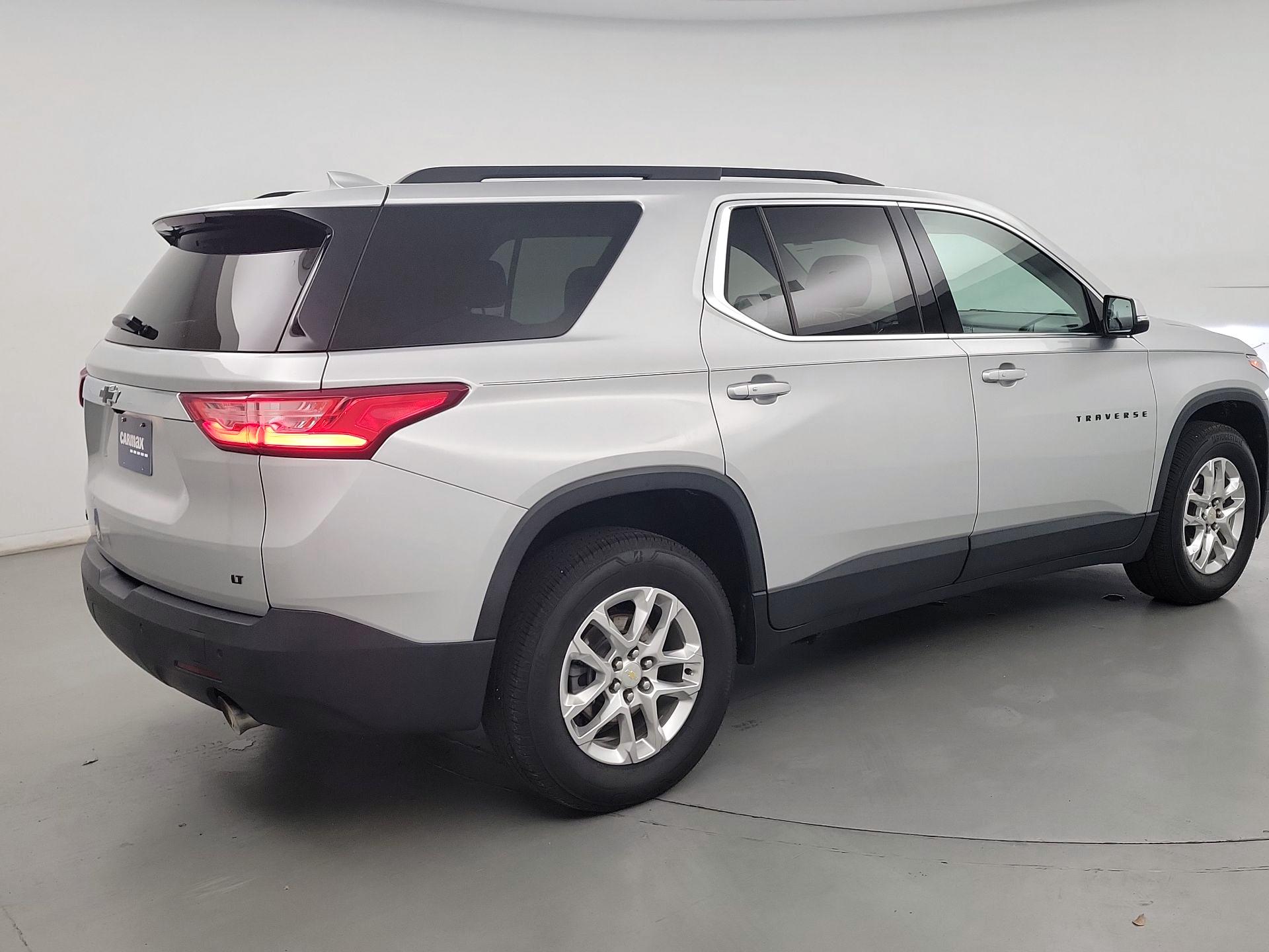 Thumbnail: 2021 Chevrolet Traverse - 5