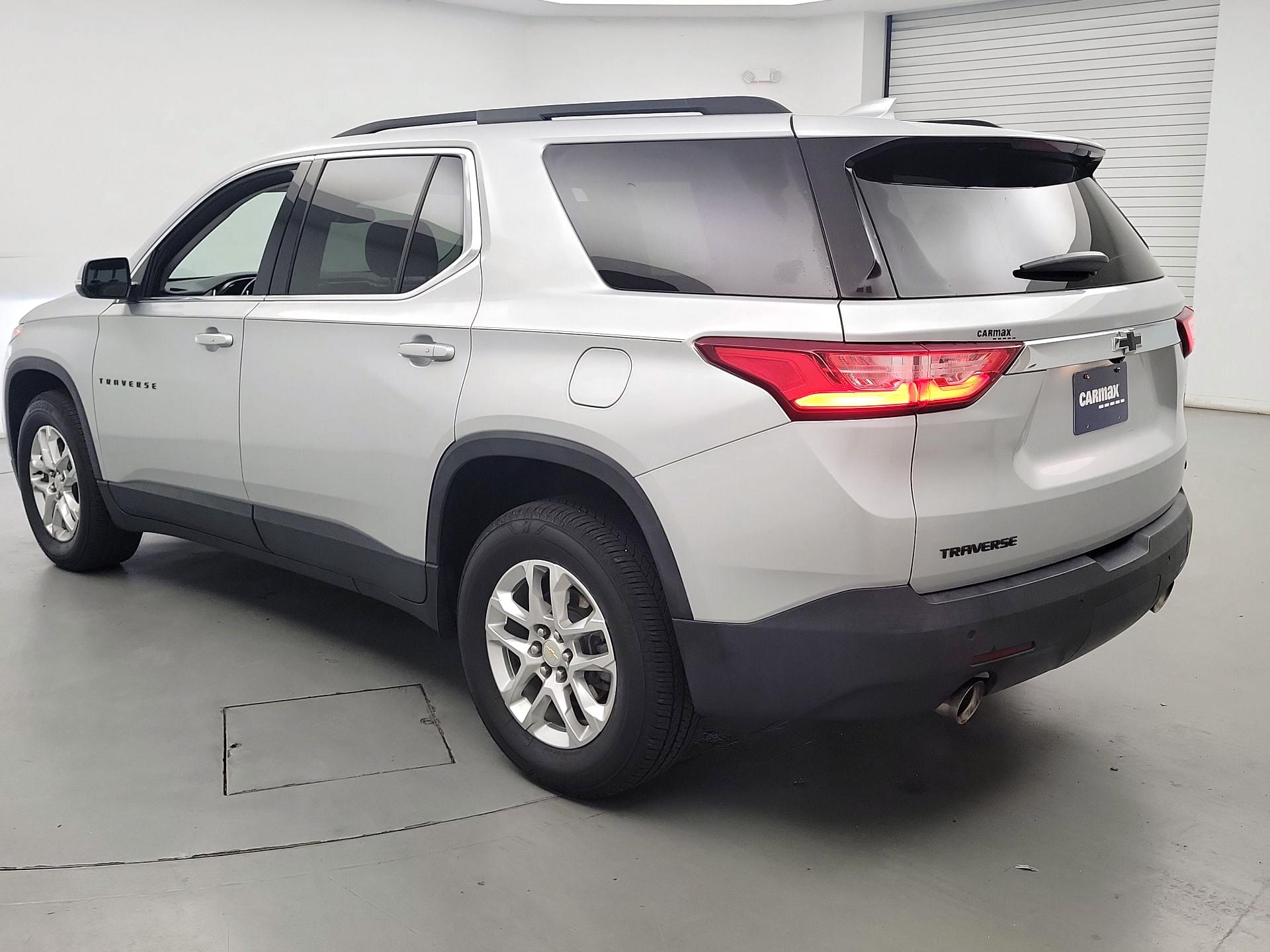 Thumbnail: 2021 Chevrolet Traverse - 7