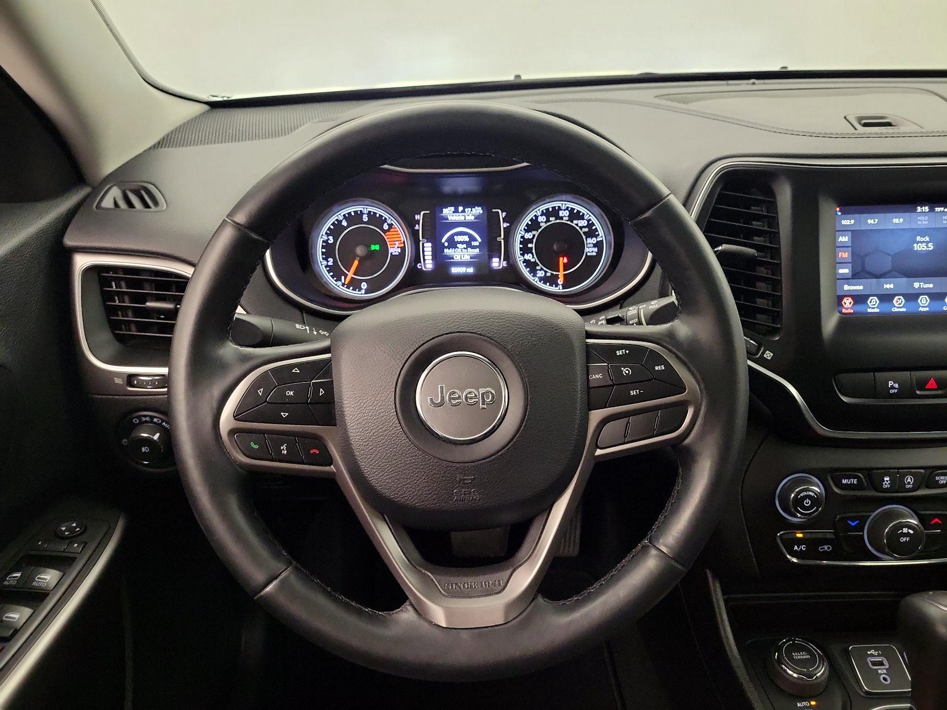 Thumbnail: 2021 Jeep Cherokee - 10