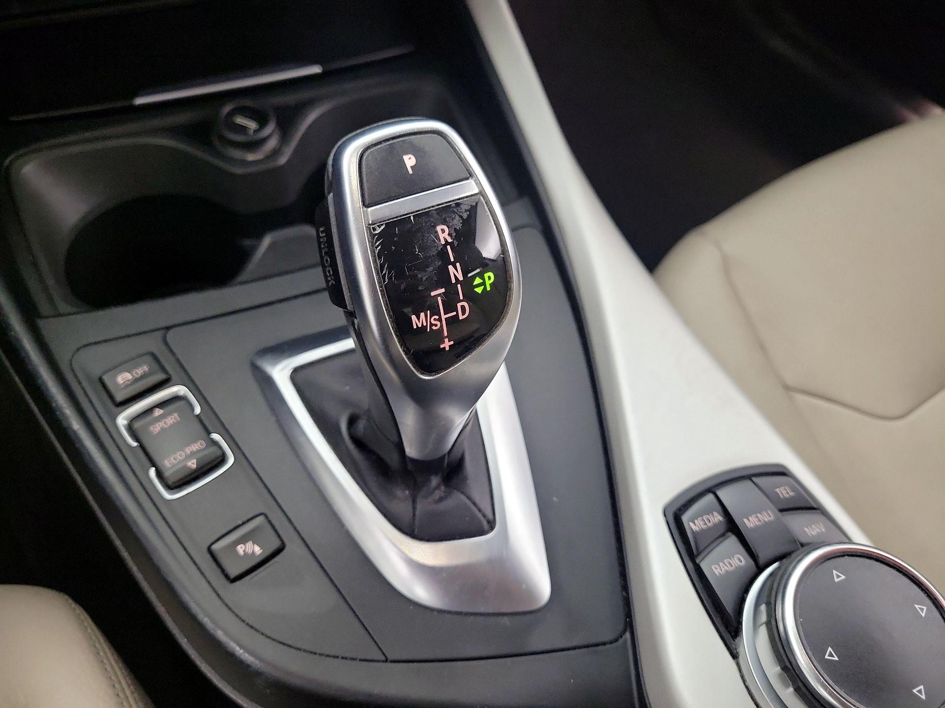 Thumbnail: 2015 BMW 2 Series - 18