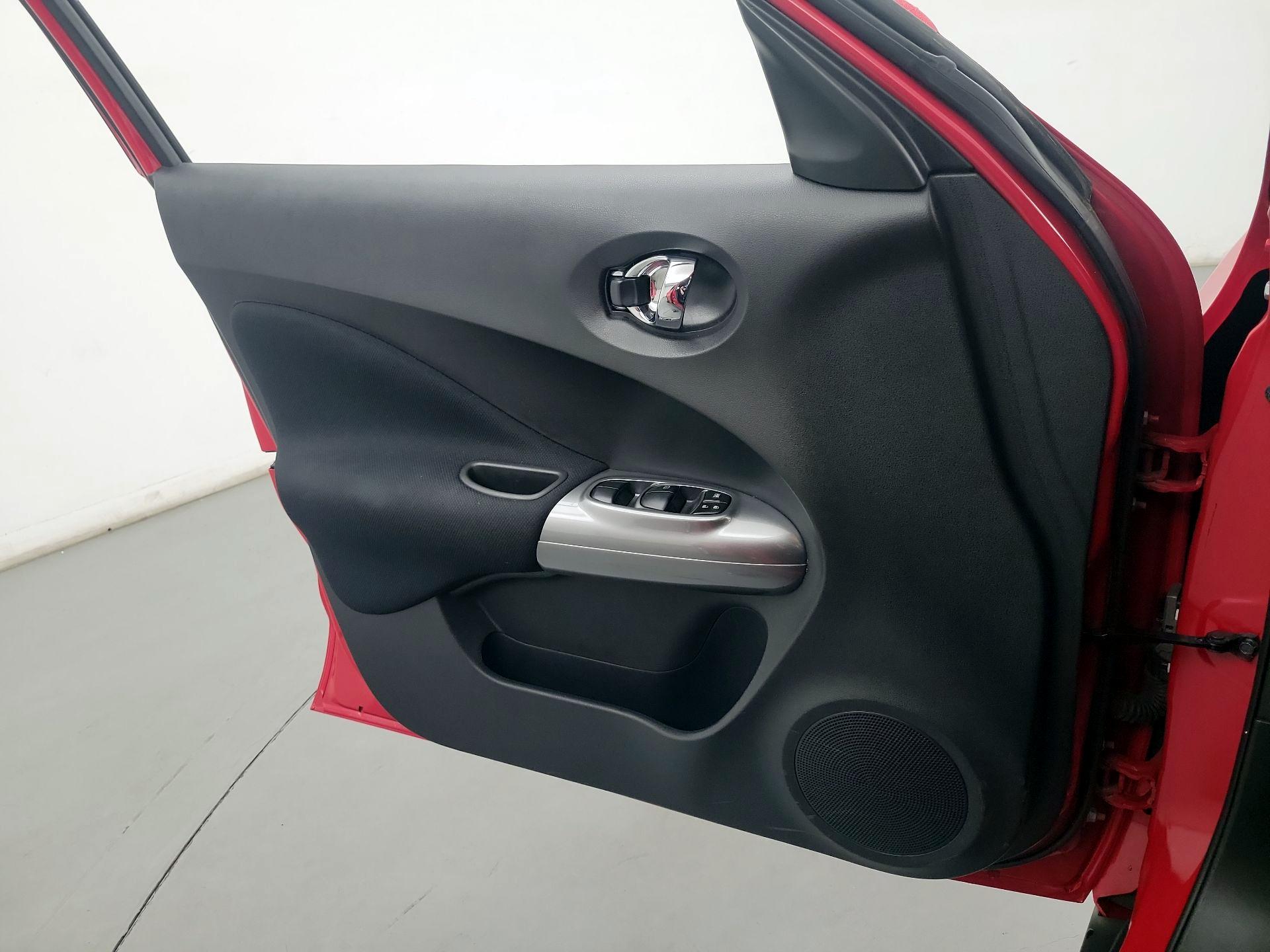 Thumbnail: 2015 Nissan Juke - 10