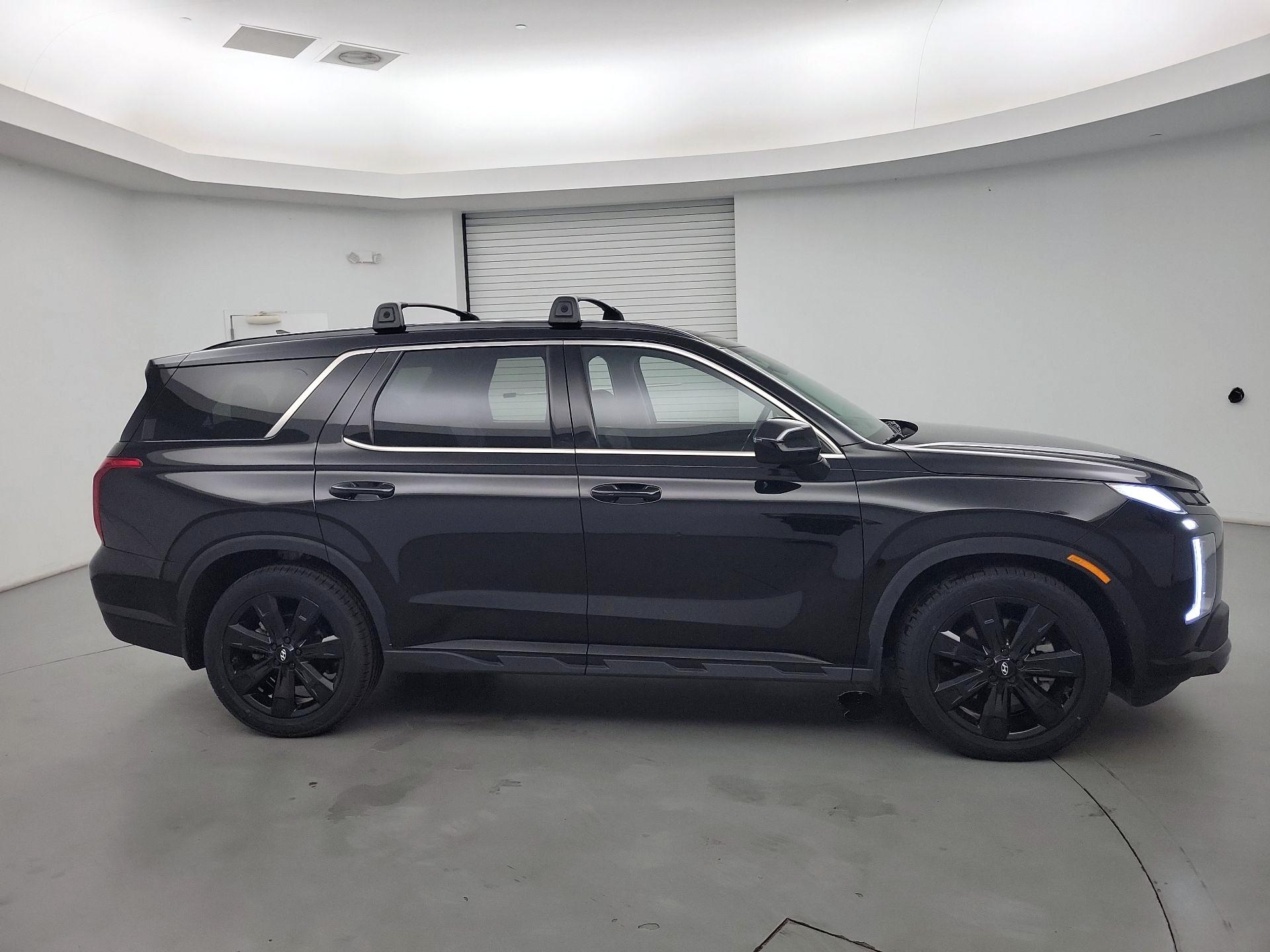 Thumbnail: 2023 Hyundai Palisade - 4