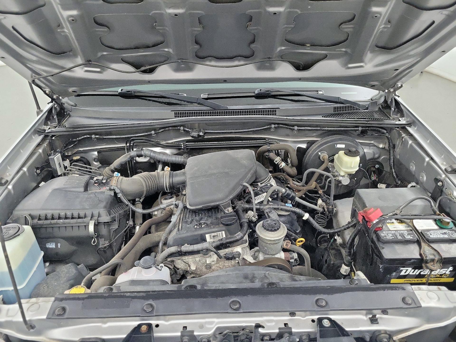 Thumbnail: 2015 Toyota Tacoma - 19