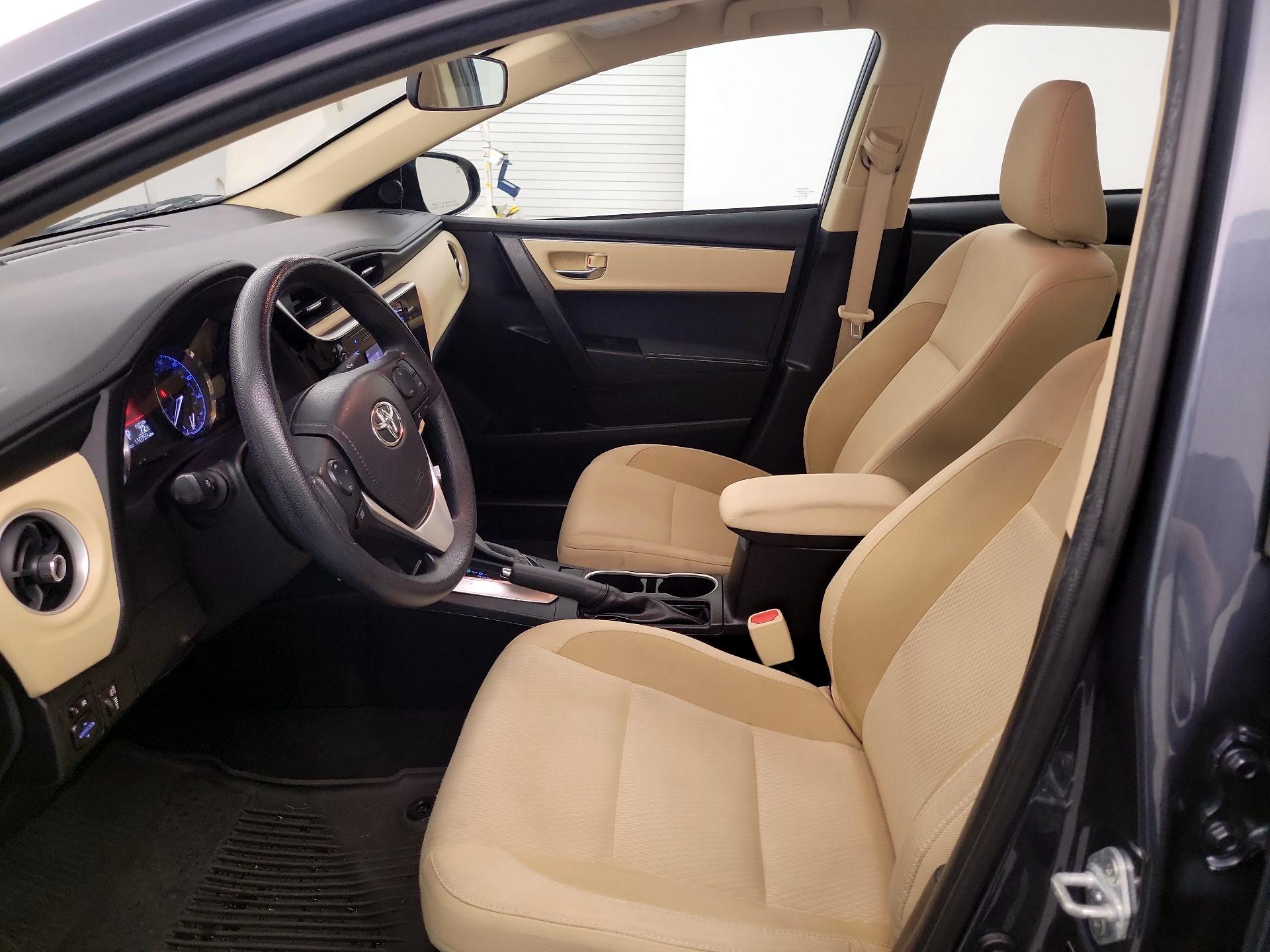 Thumbnail: 2017 Toyota Corolla - 9
