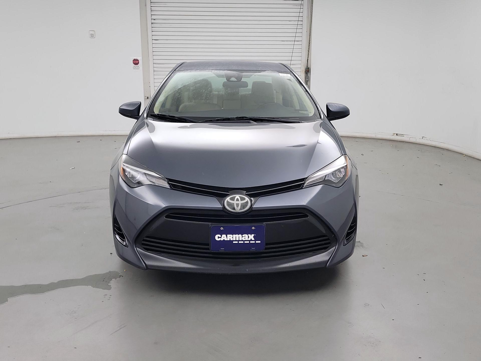 Thumbnail: 2017 Toyota Corolla - 2