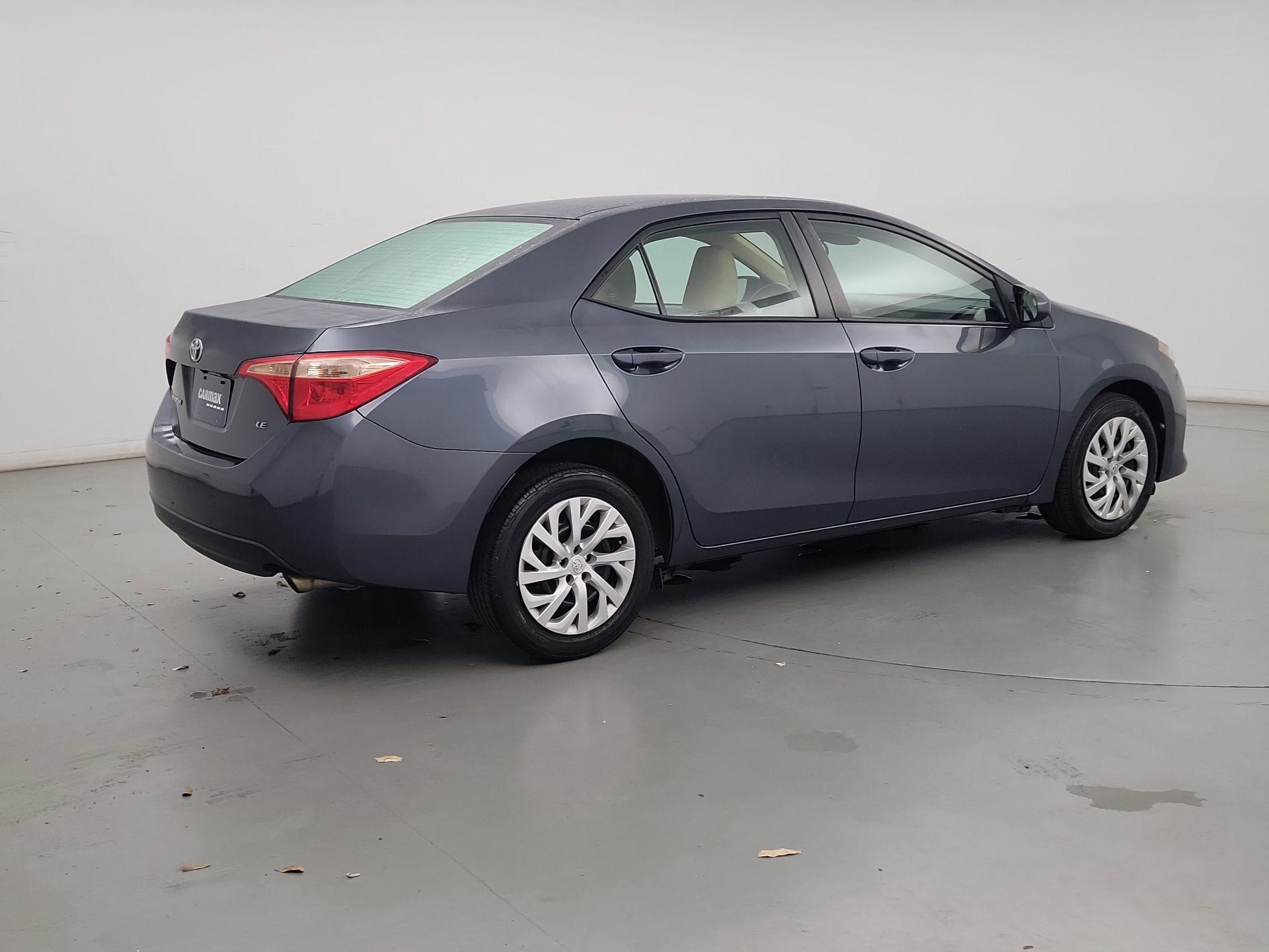 Thumbnail: 2017 Toyota Corolla - 5