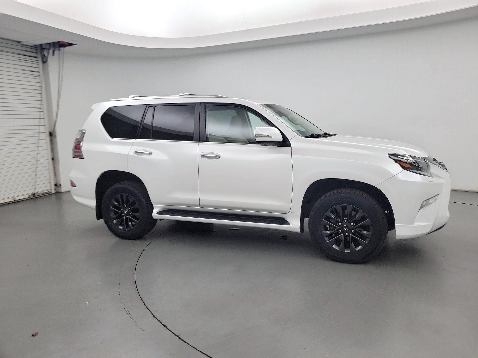 Thumbnail: 2022 Lexus GX - 4
