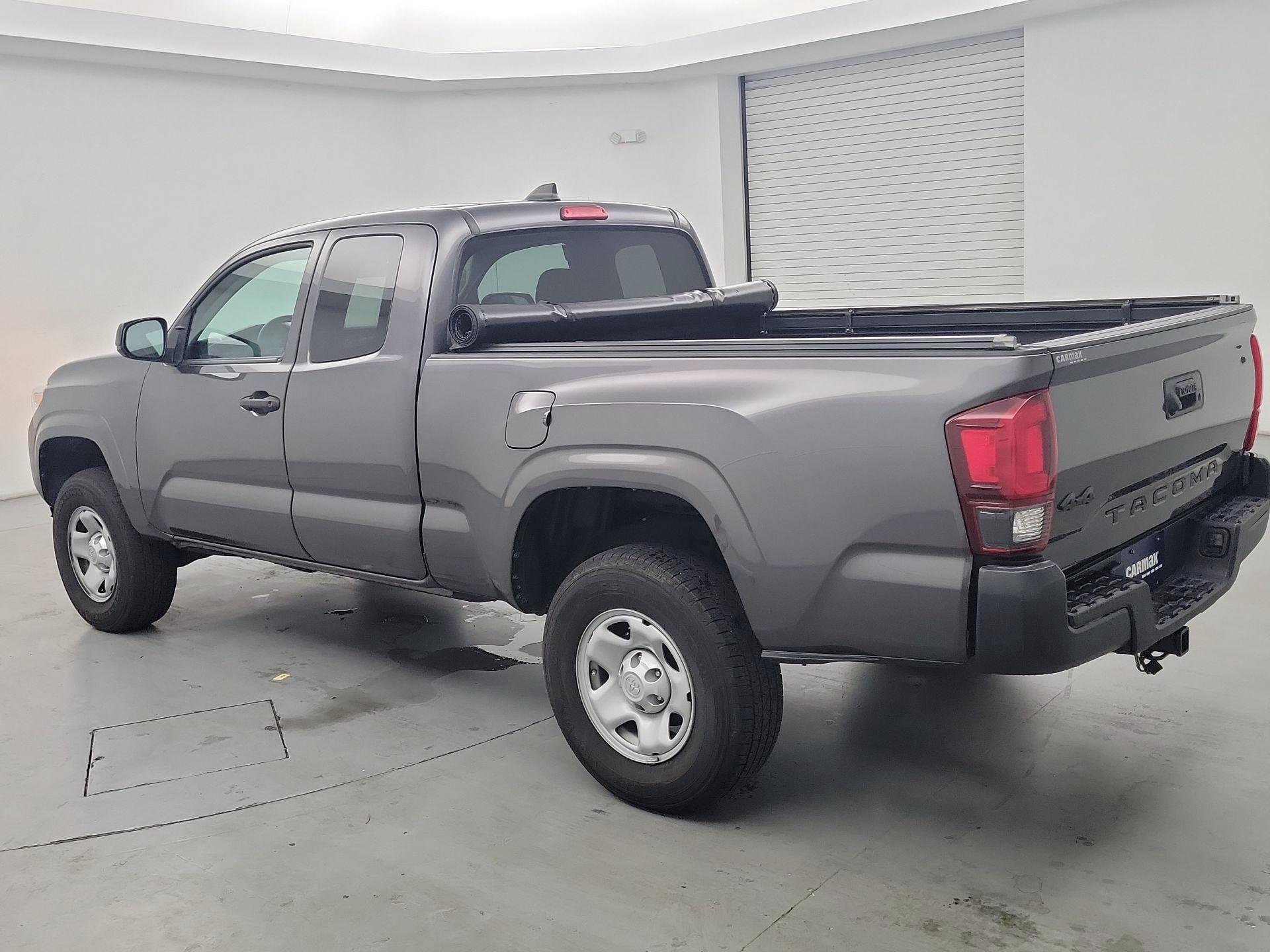 Thumbnail: 2021 Toyota Tacoma - 7