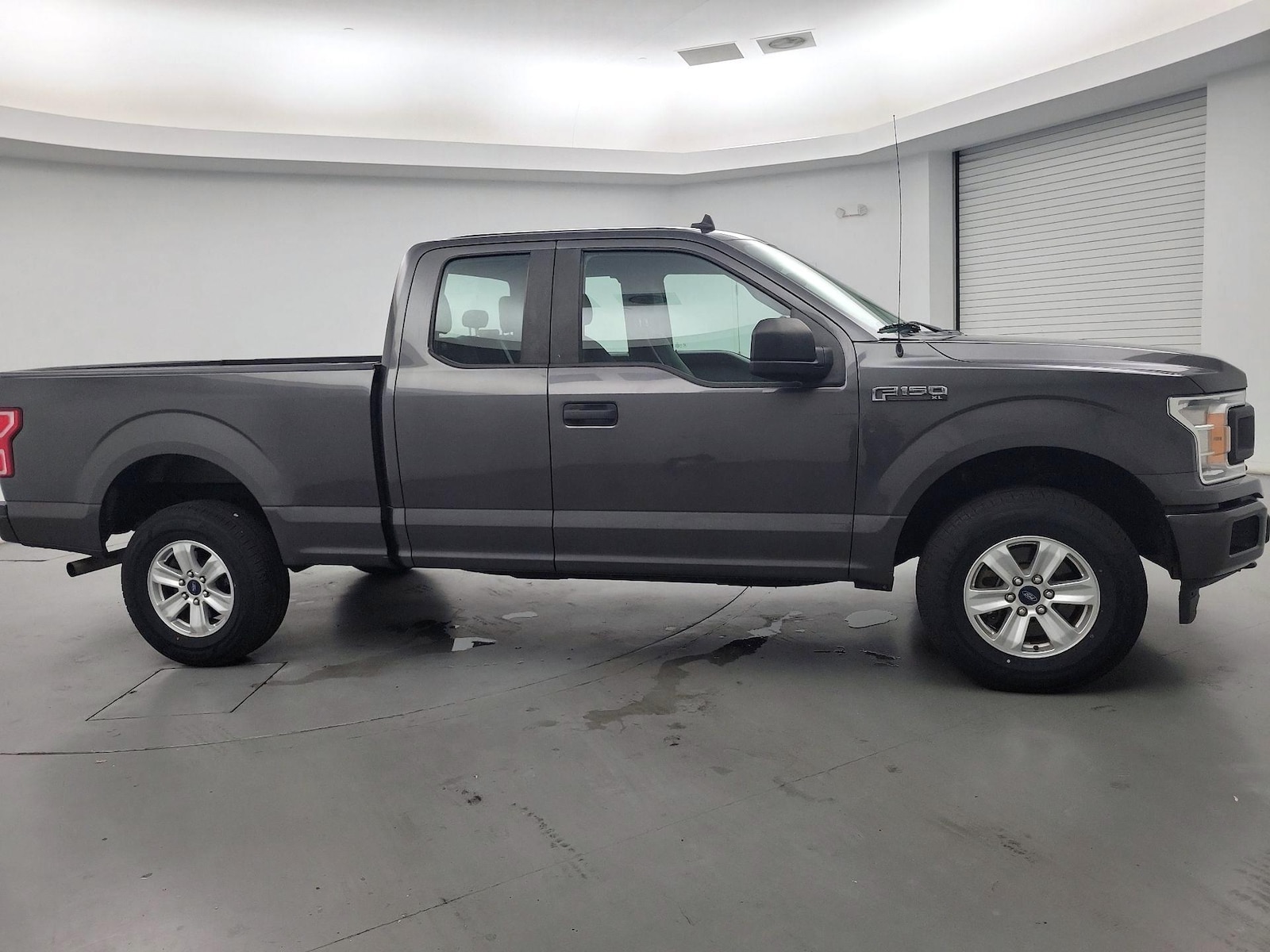 2020 Ford F-150 XL - Photo 4