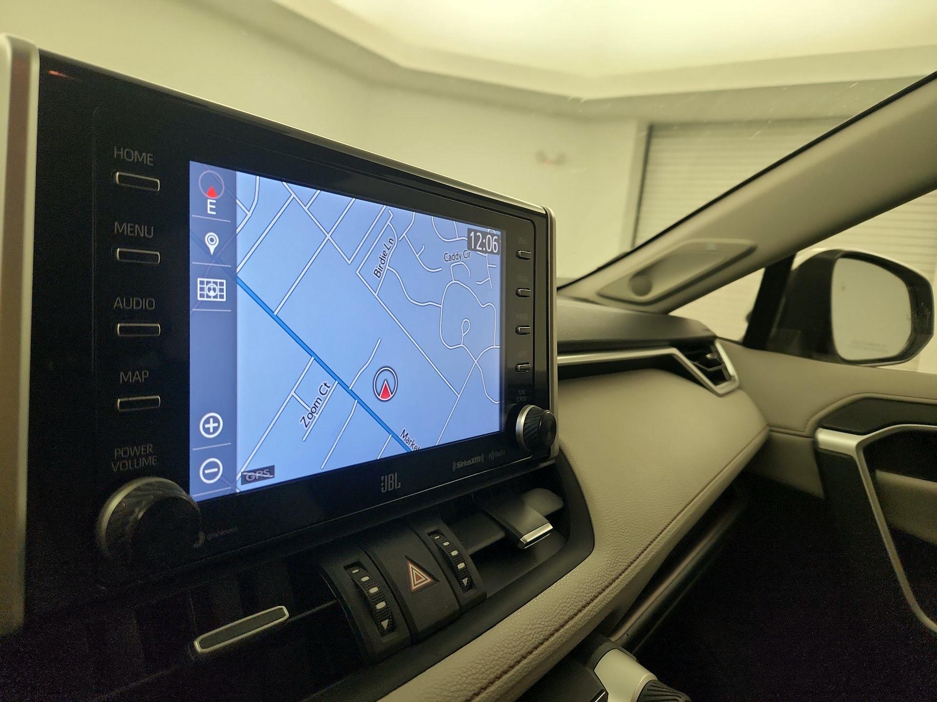 Thumbnail: 2019 Toyota RAV4 - 12