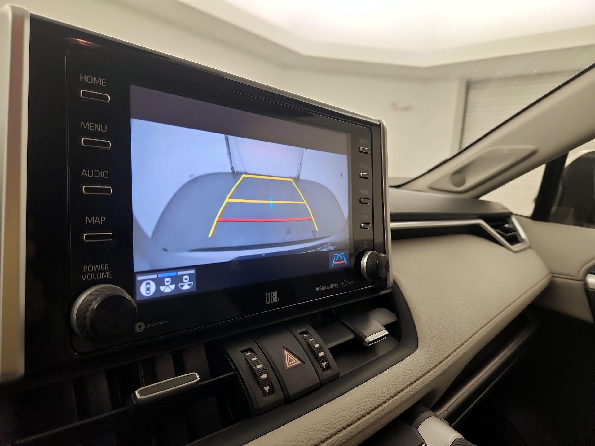 Thumbnail: 2019 Toyota RAV4 - 13
