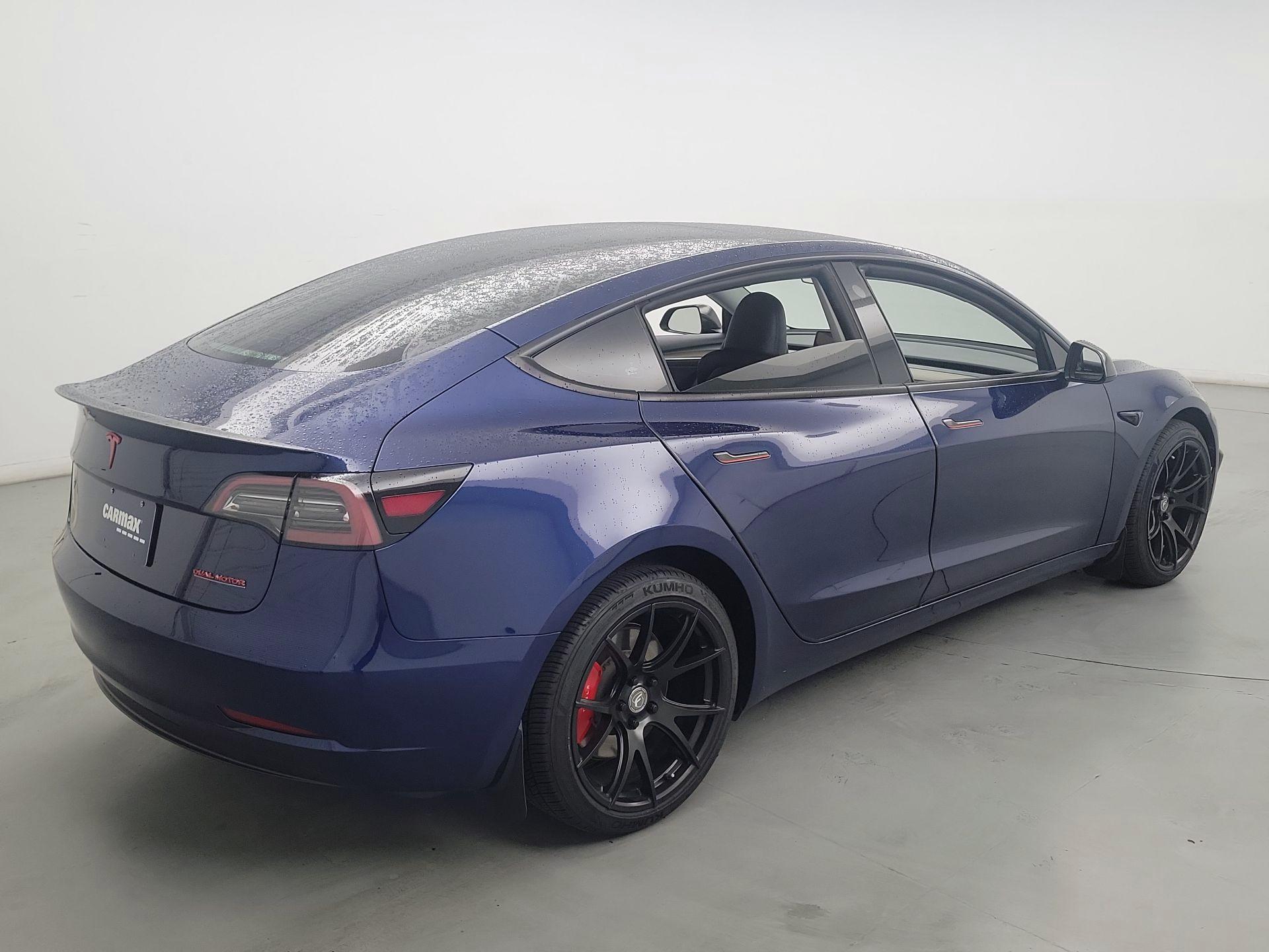 Thumbnail: 2023 Tesla Model 3 - 5