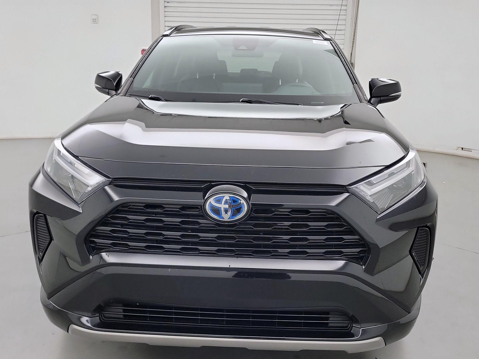 Thumbnail: 2022 Toyota RAV4 - 2