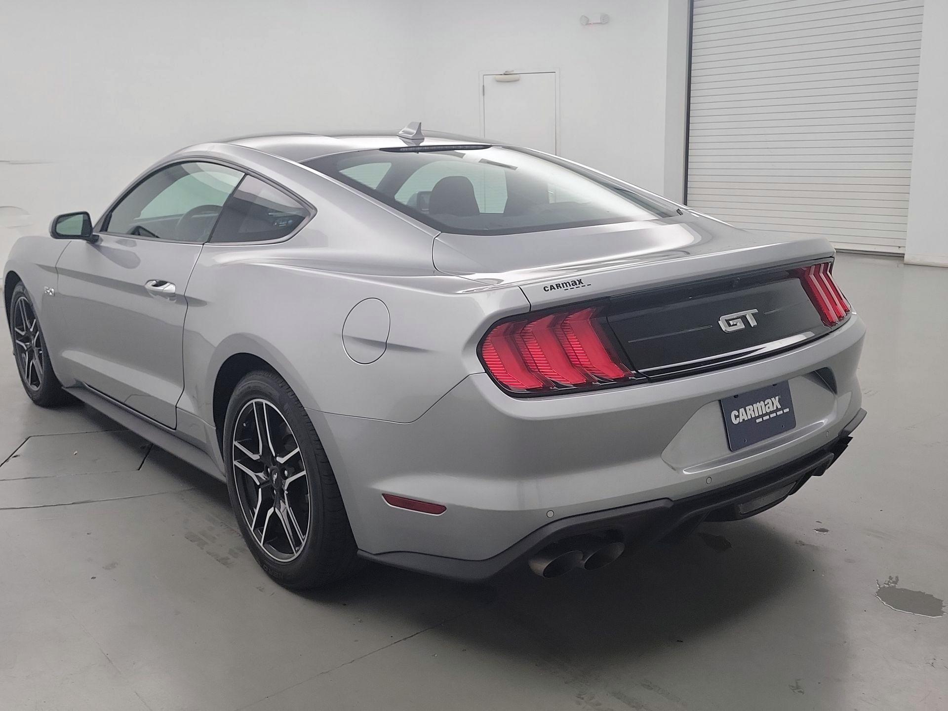 Thumbnail: 2022 Ford Mustang - 7
