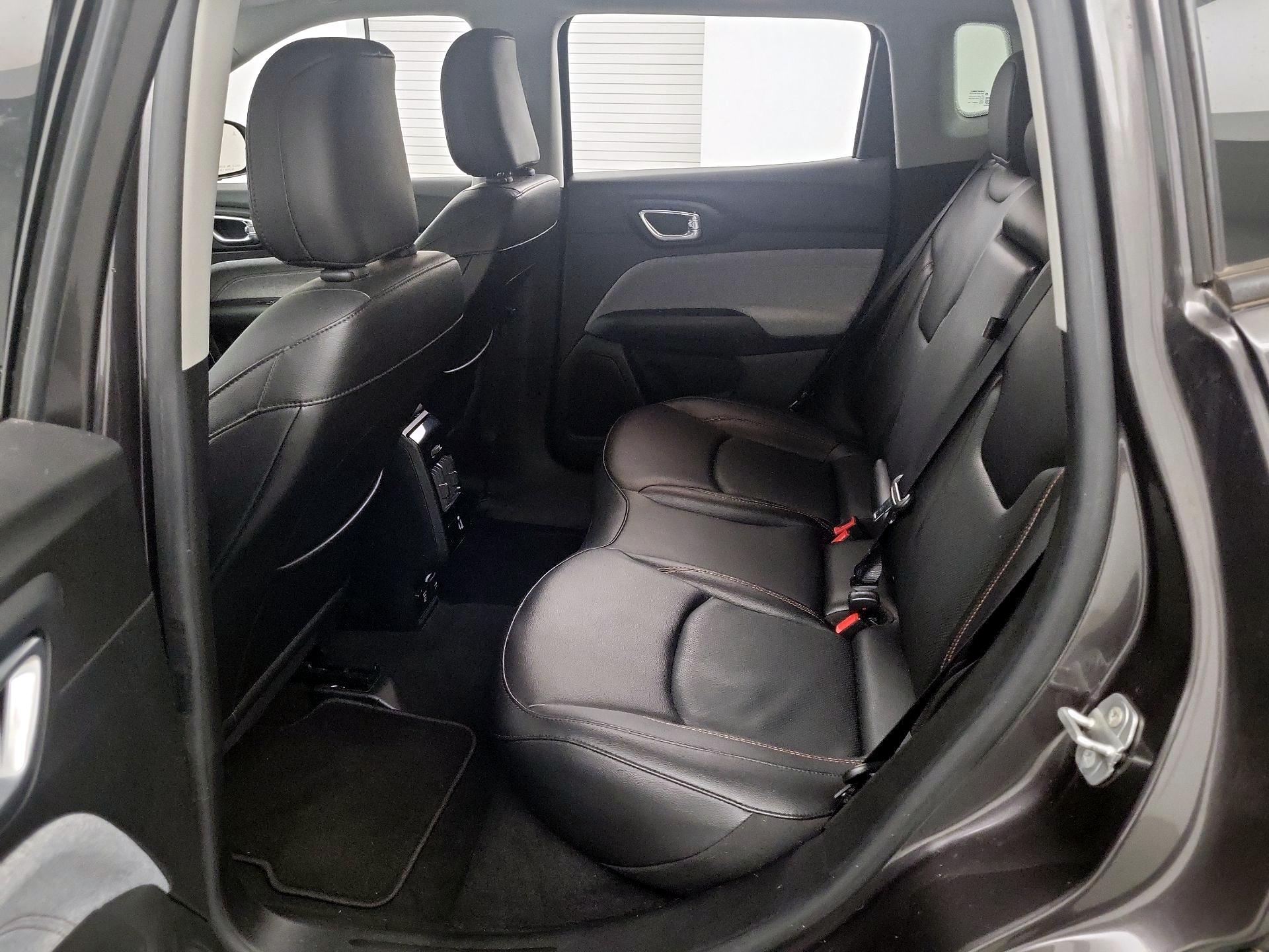 Thumbnail: 2022 Jeep Compass - 17