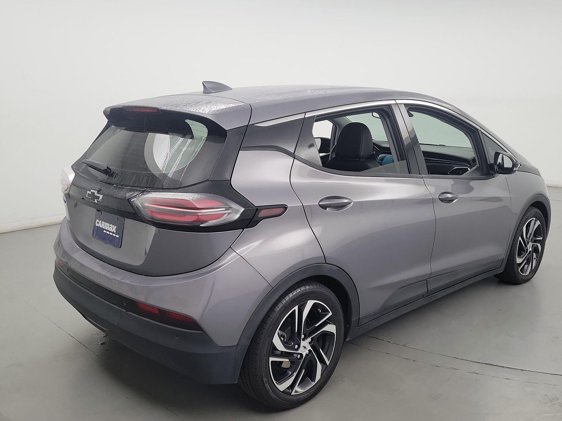 Thumbnail: 2023 Chevrolet Bolt EV - 5