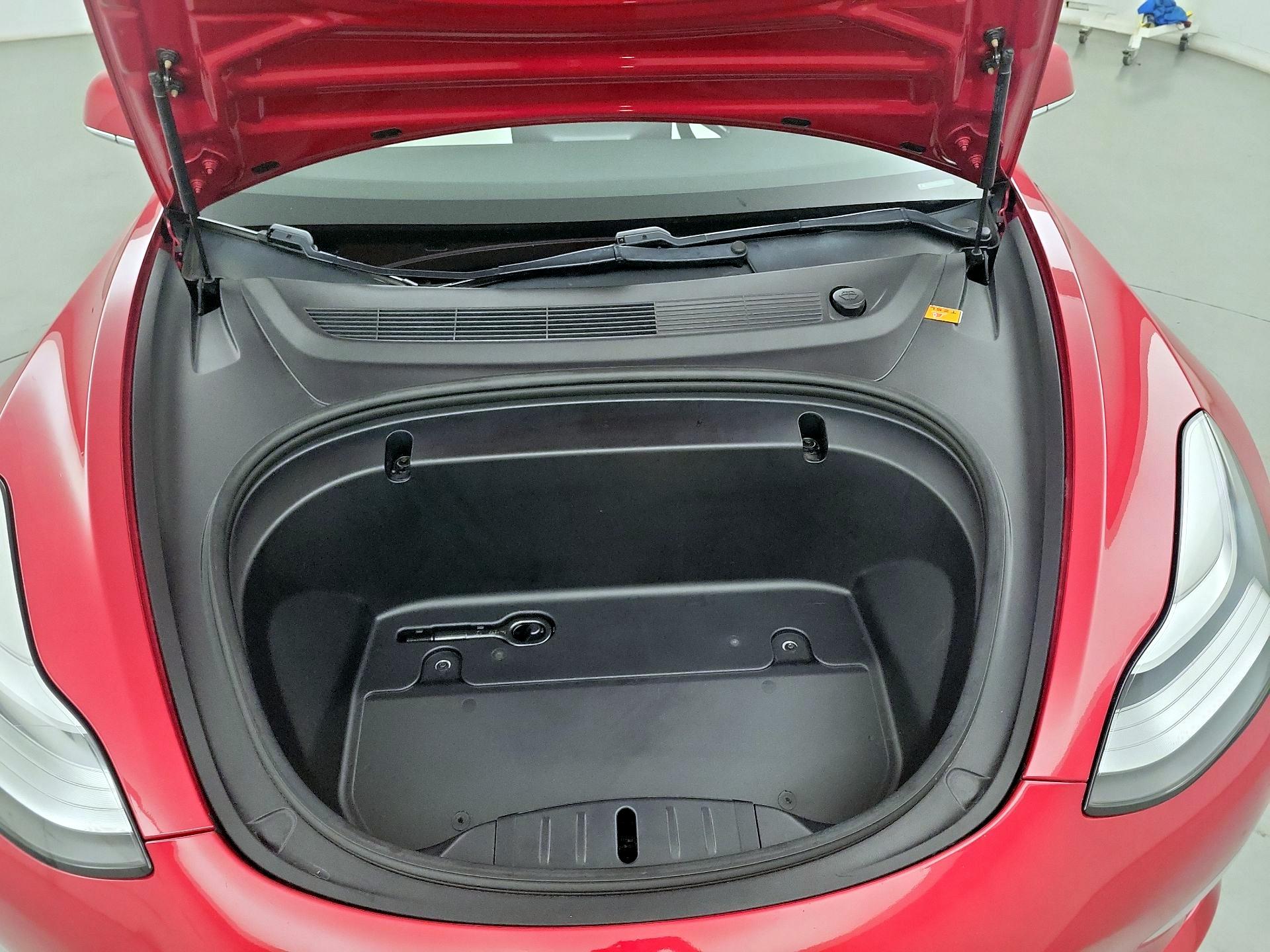 Thumbnail: 2020 Tesla Model 3 - 20