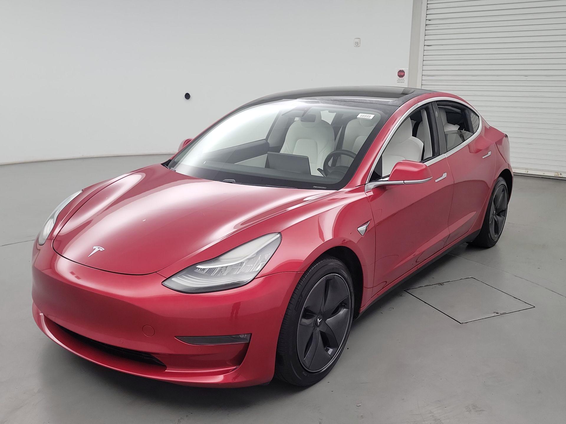 Thumbnail: 2020 Tesla Model 3 - 3