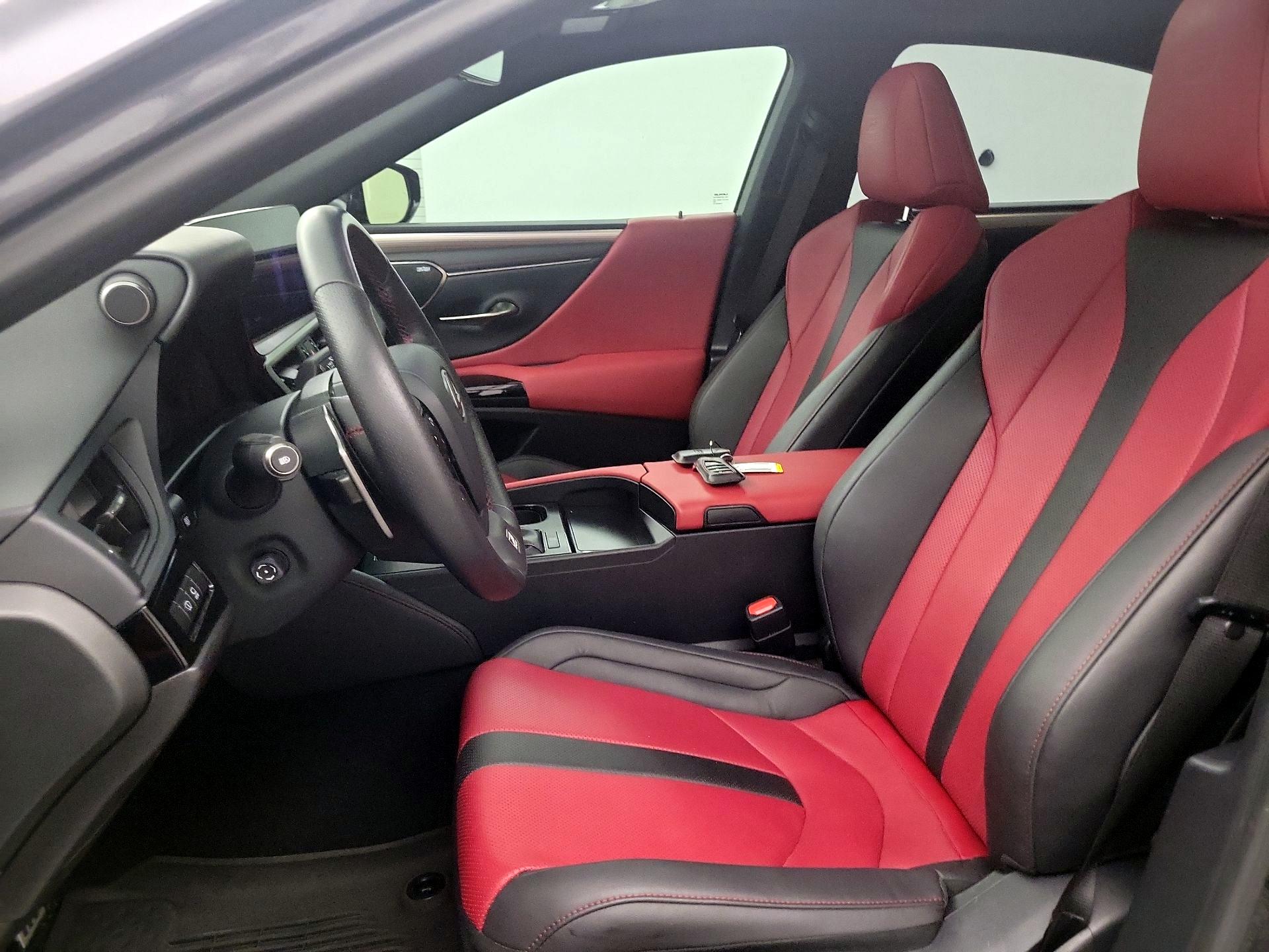 Thumbnail: 2024 Lexus ES - 9
