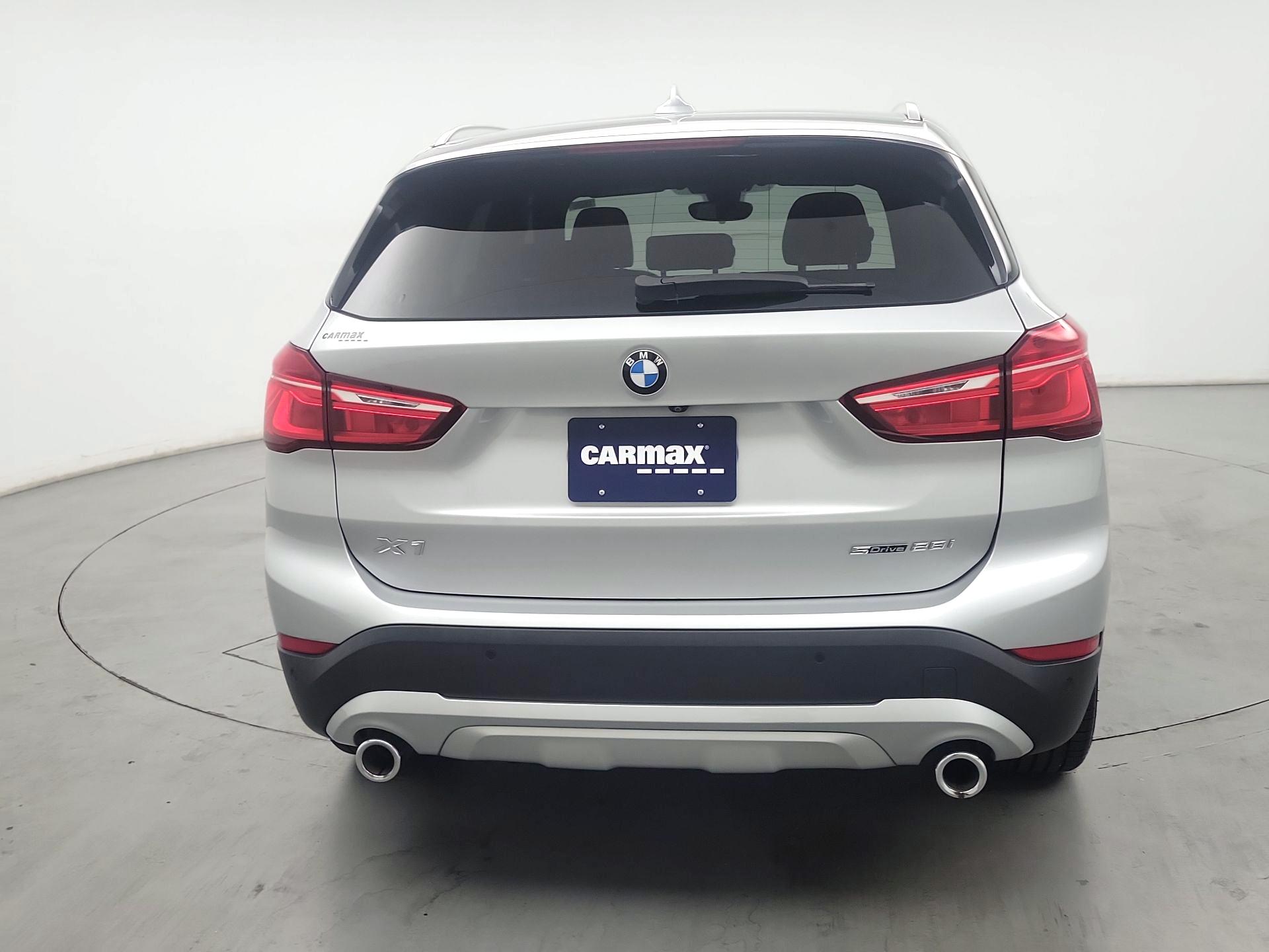 Thumbnail: 2021 BMW X1 - 6