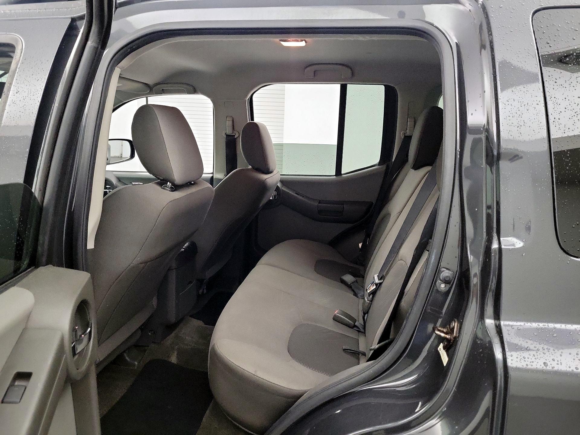 Thumbnail: 2014 Nissan Xterra - 16