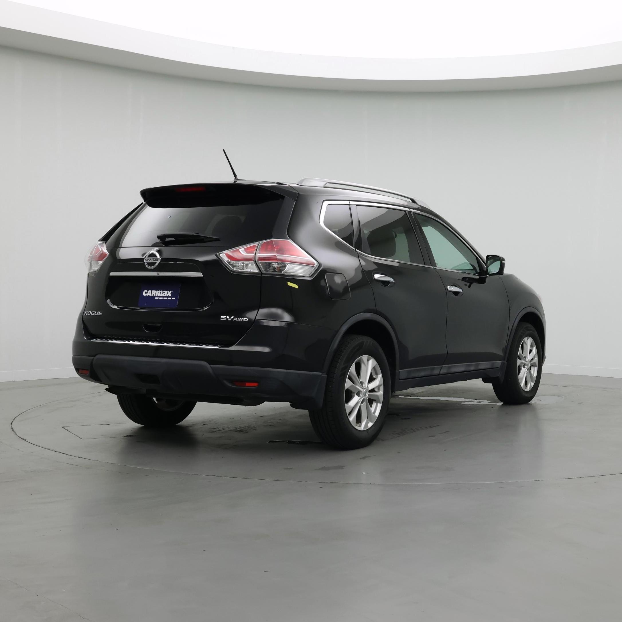 Thumbnail: 2015 Nissan Rogue - 8