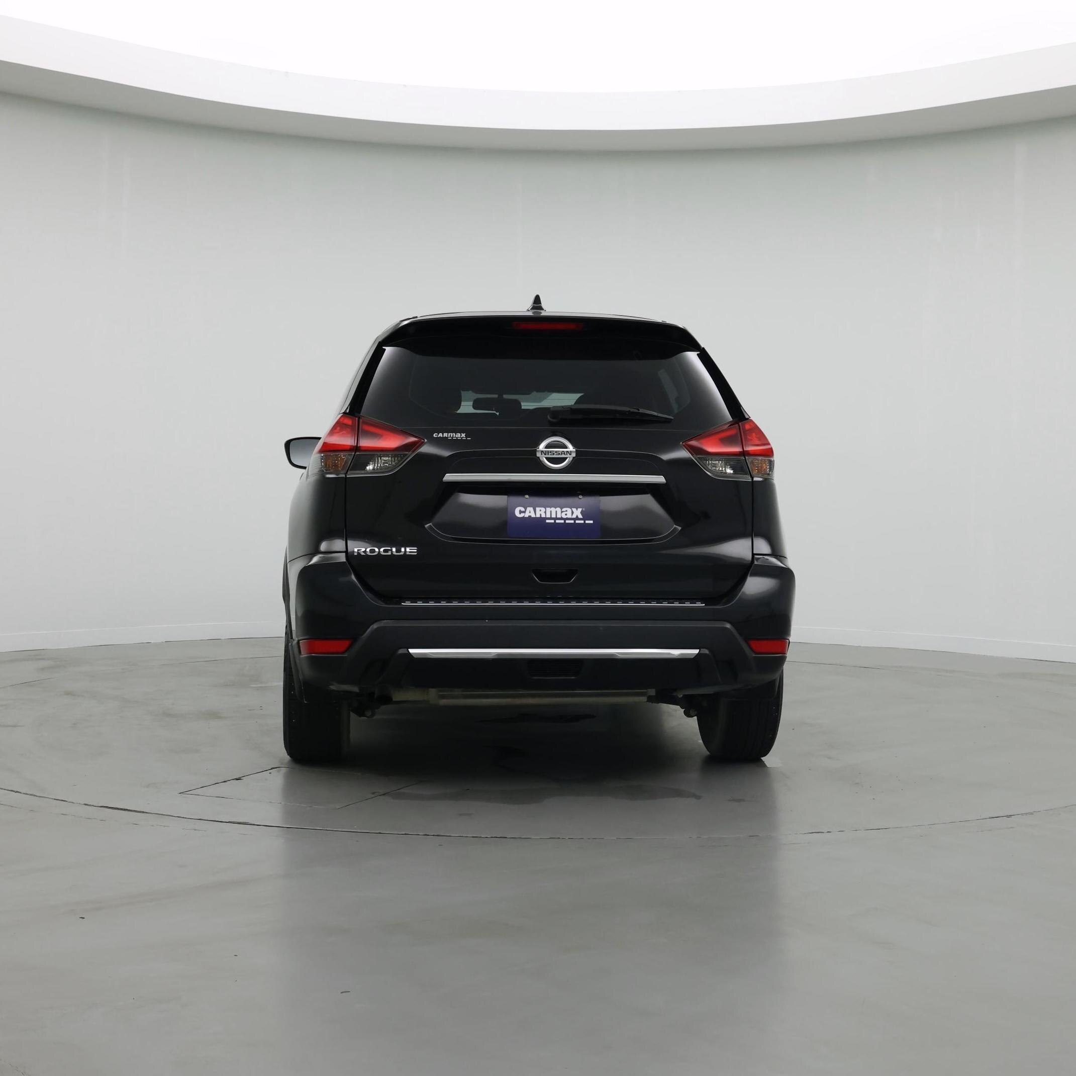 Thumbnail: 2017 Nissan Rogue - 6