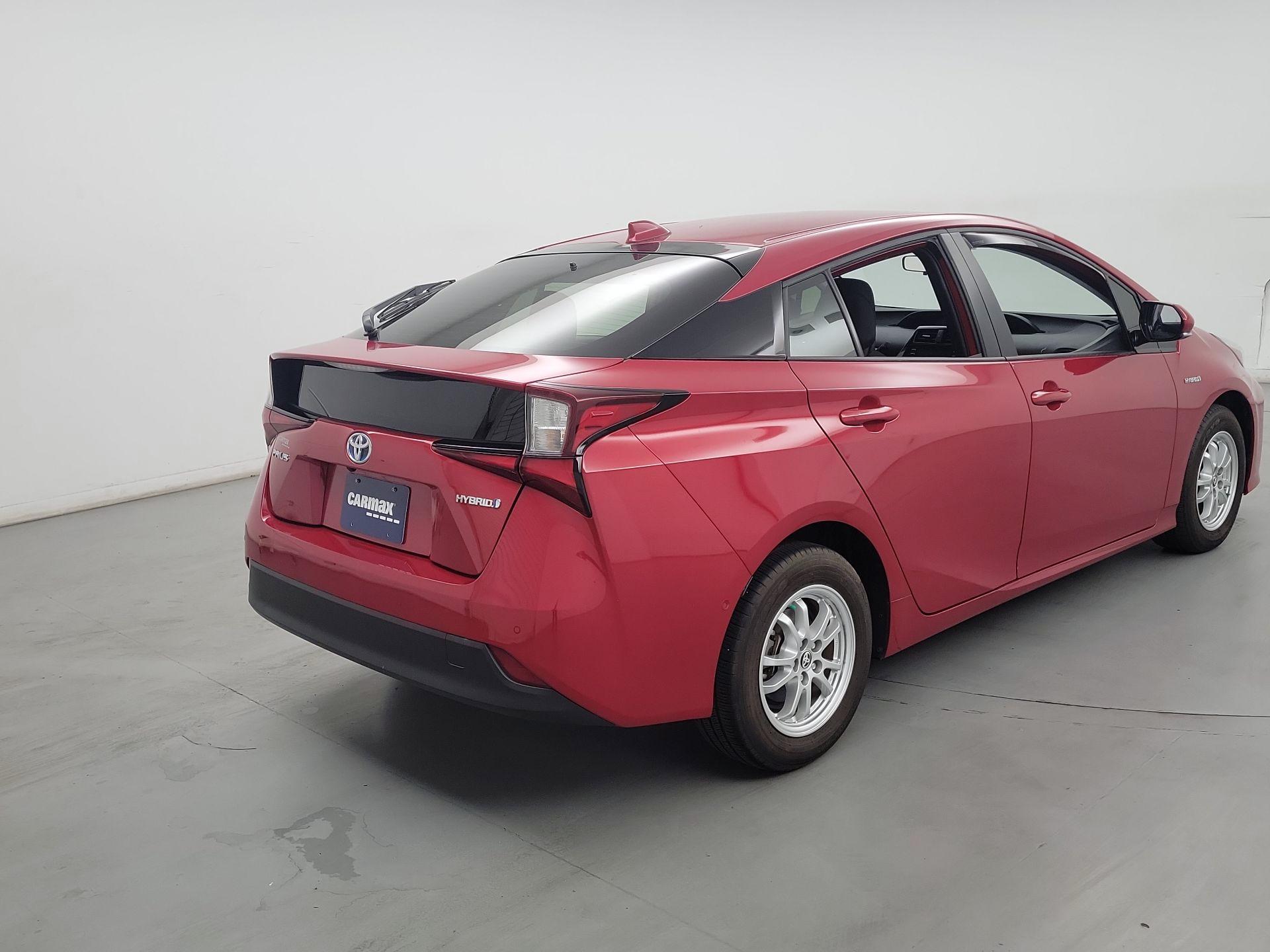 Thumbnail: 2020 Toyota Prius - 5