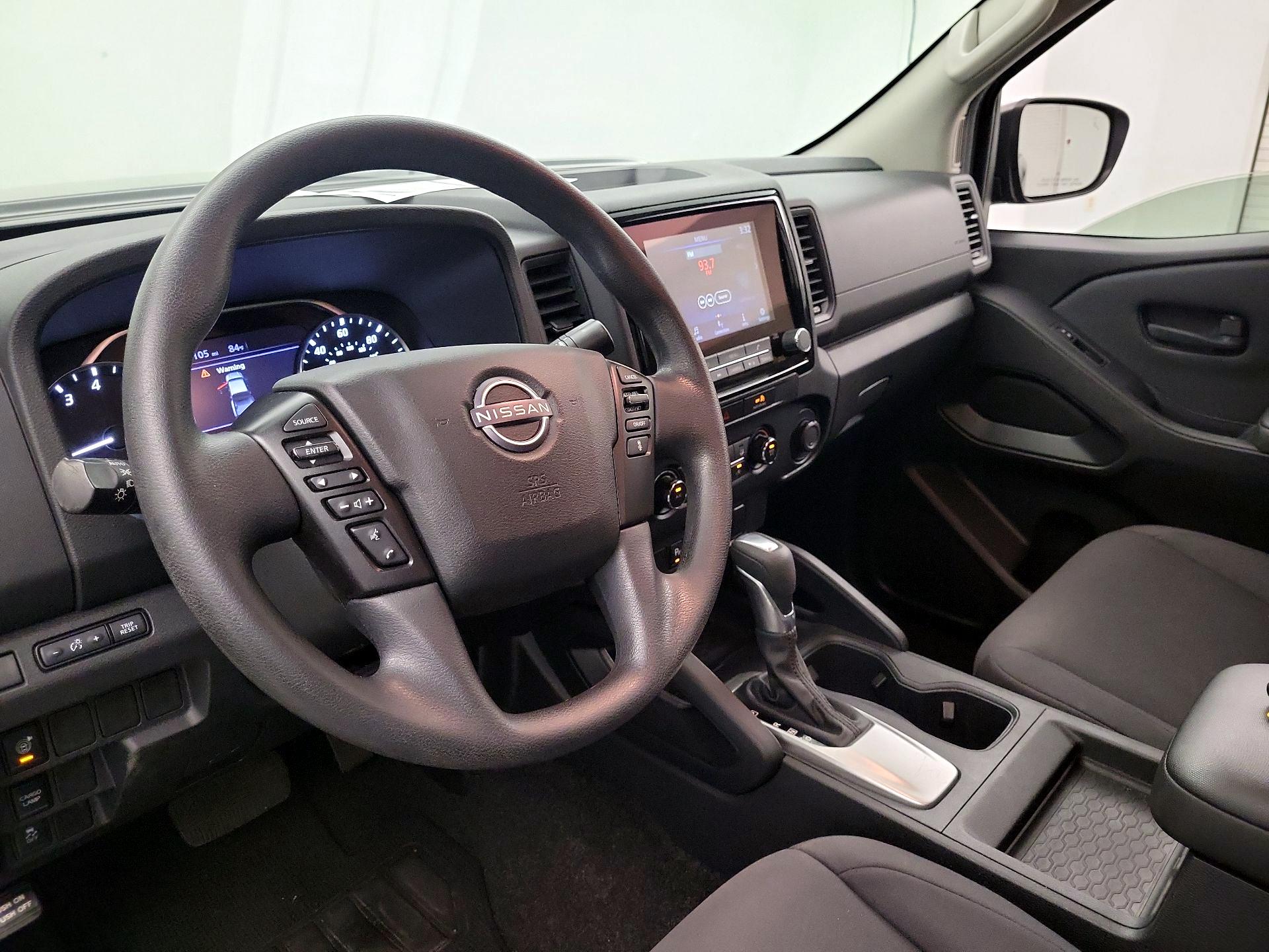 Thumbnail: 2022 Nissan Frontier - 9
