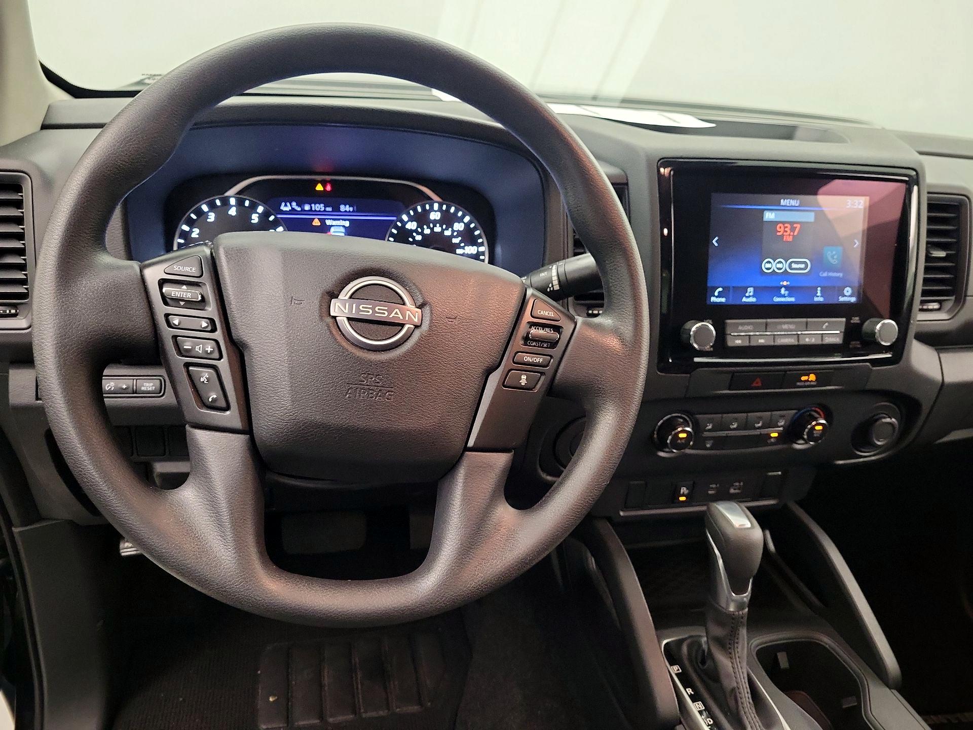 Thumbnail: 2022 Nissan Frontier - 10